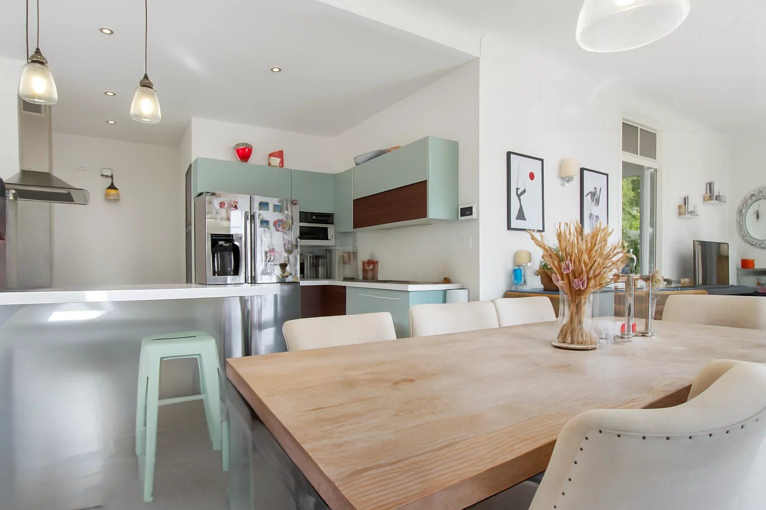 Individual 4-room house for sale in Cannet Mairie with garden, terrace and balcony 3