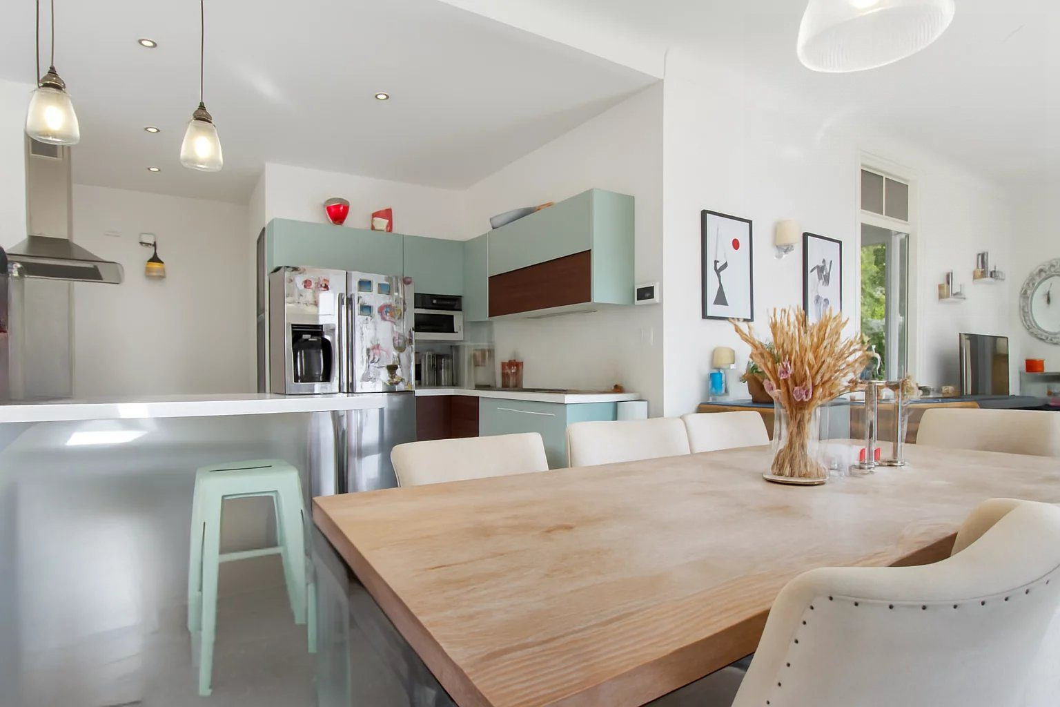 Maison individuelle 4 pièces à vendre au Cannet Mairie avec jardin, terrasse et balcon
