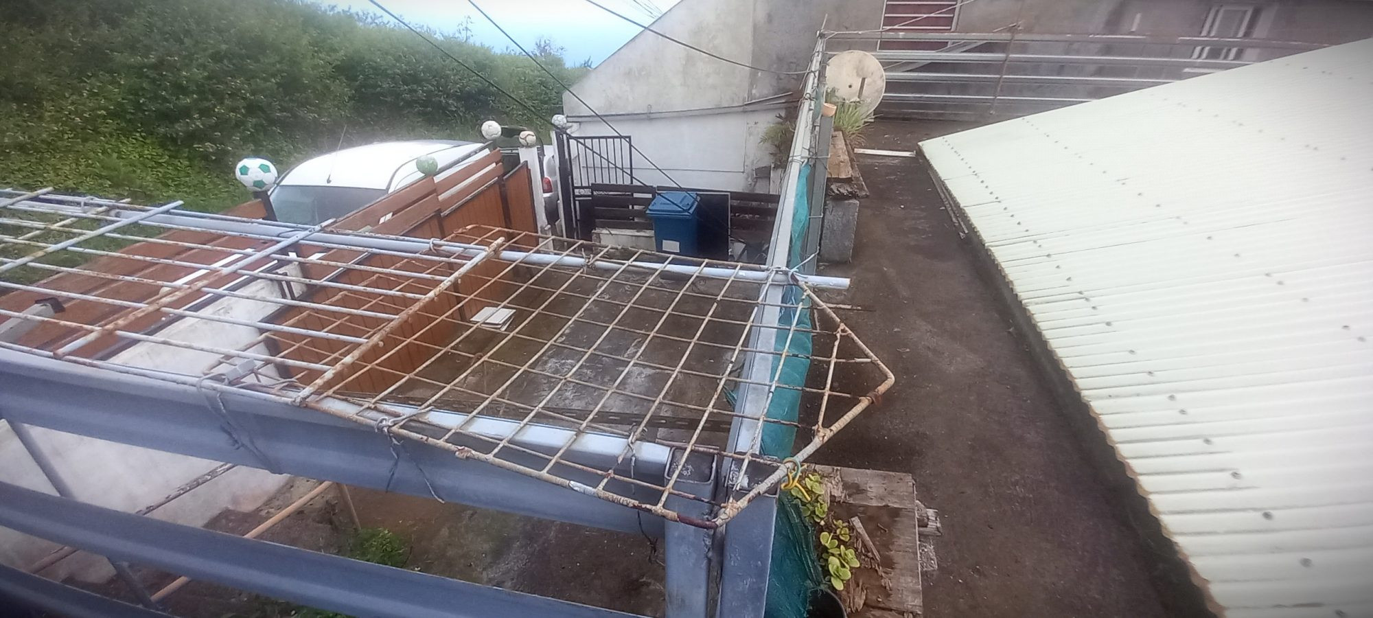 Semi-detached house to restore of 143 m² in LA CHALOUPE 2