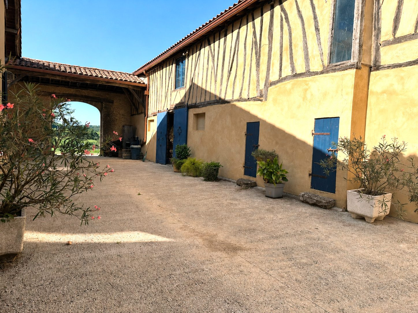 44 hectares d'un seul tenant, aucun voisin, aucun bruit, DPE C/A.