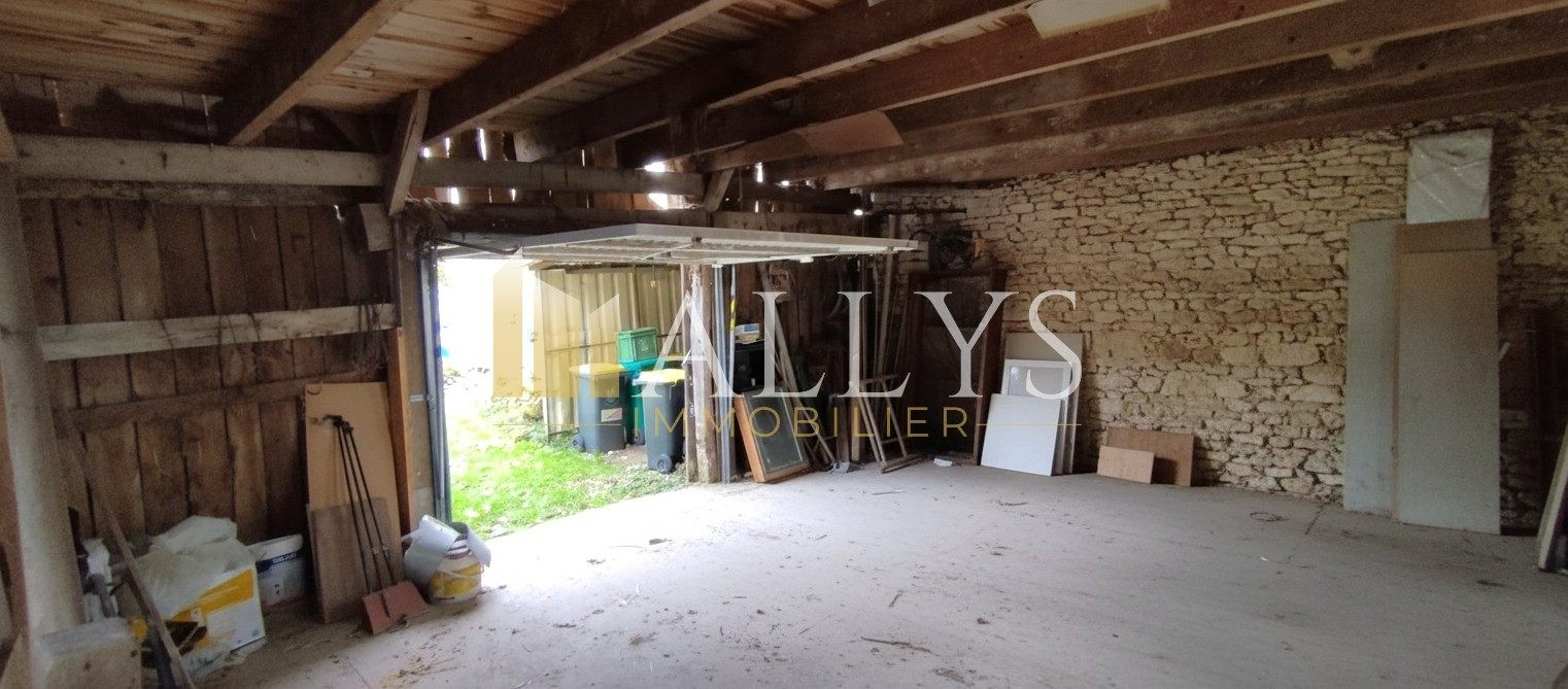 Maison à vendre à Chaumont-en-Vexin, 75 m²