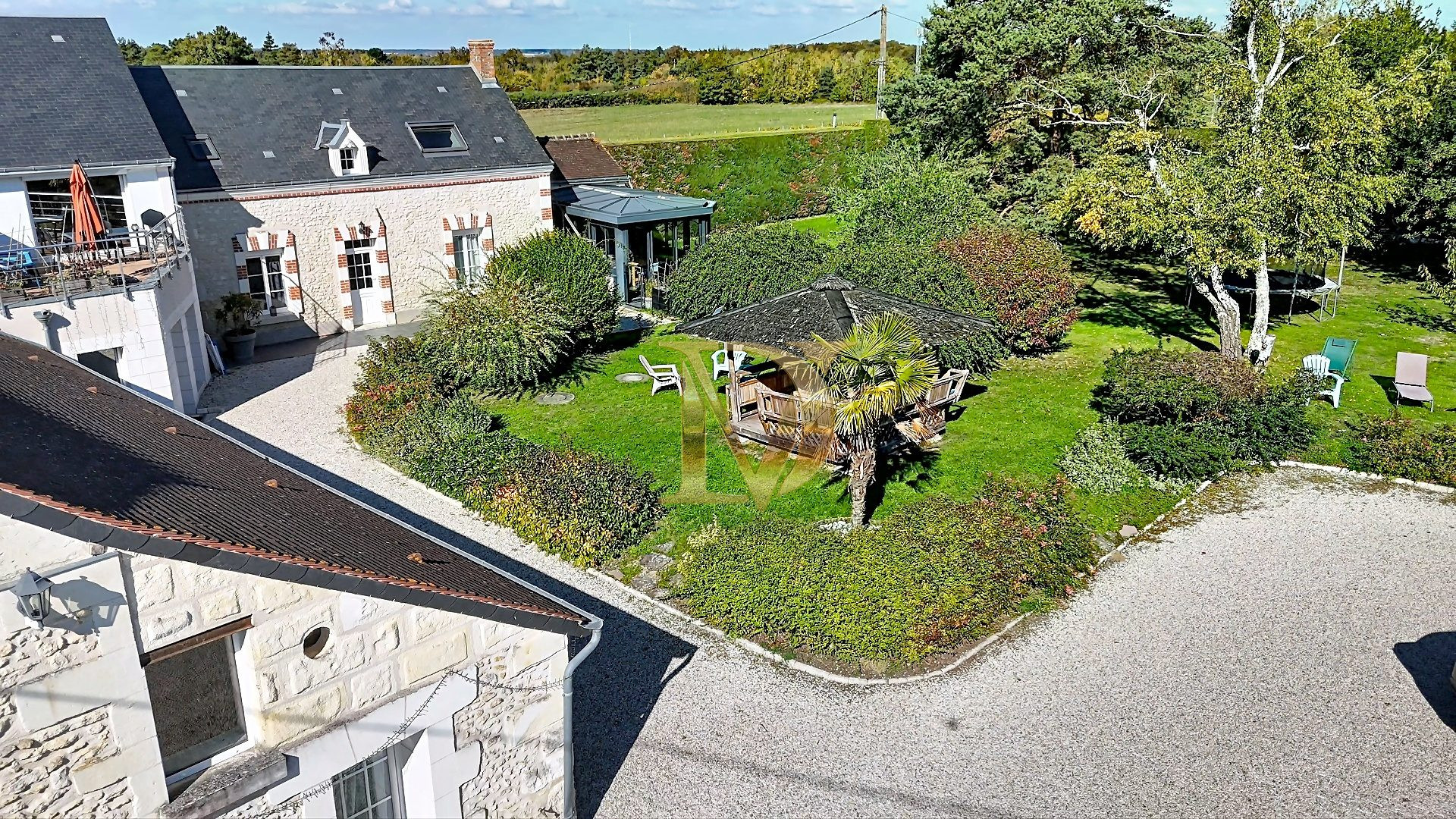 Property with Tourist Activity in Touraine – Saint-Georges-sur-Cher 3