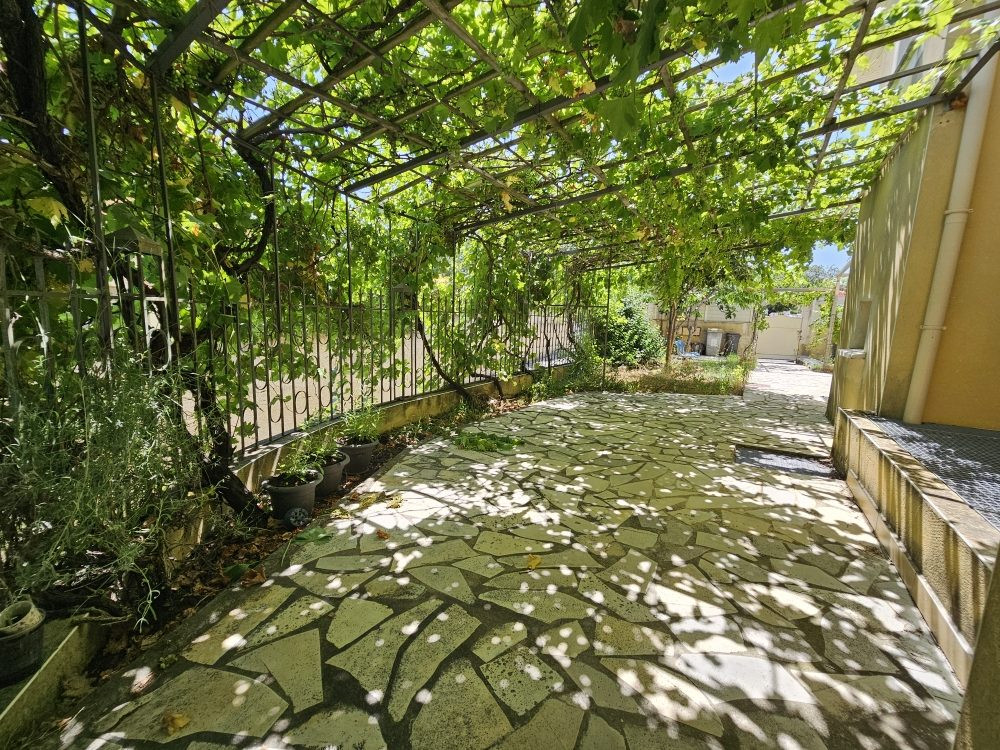 Maison à vendre à Juvignac, 228 m²