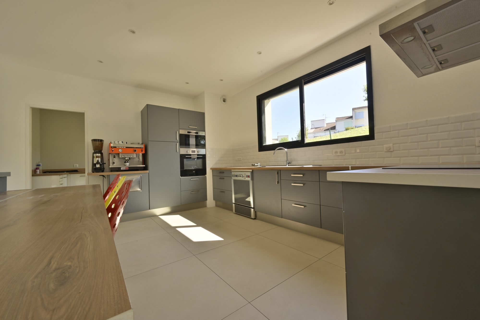 Maison 5 pièces 202 m² · à Saintes · 202 m² · 214 000 €