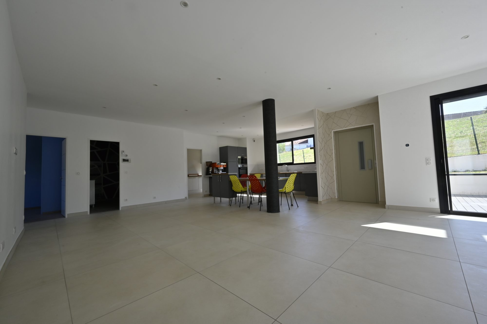 Maison à vendre à Saintes, 202 m²