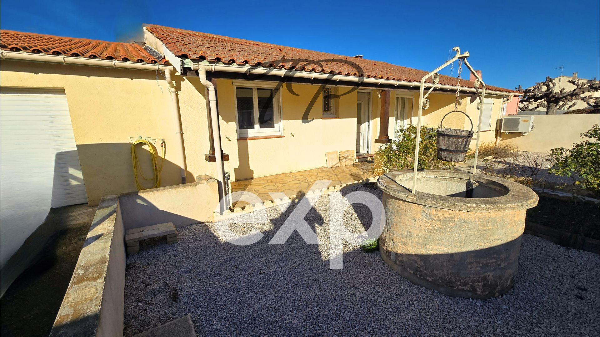 SAUVIAN VILLA DE PLAIN PIED AVEC PISCINE