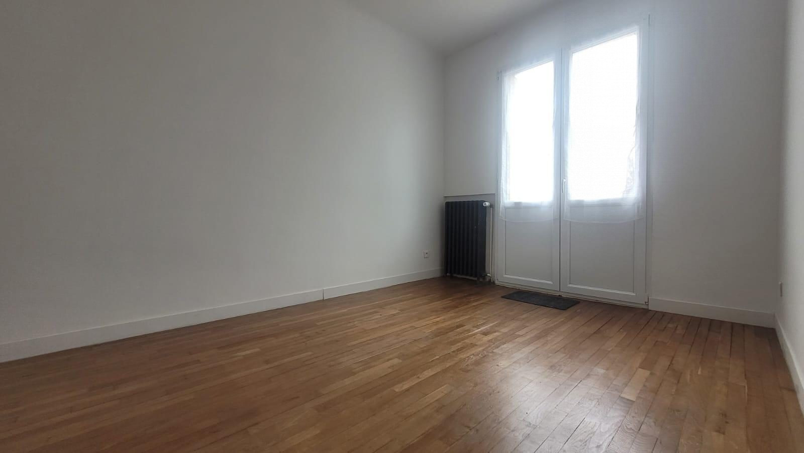 Ideal House for Liberal Professional or Investment – Rueil-Malmaison / Suresnes 4