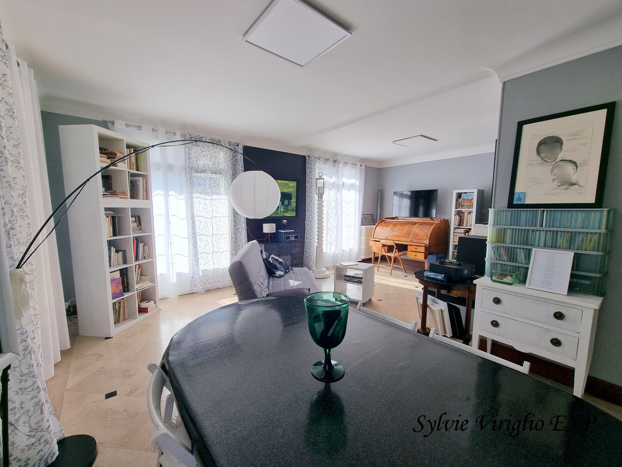 Charming house of 129 m². Land of 336 m². In the heart of Bergerac. 5
