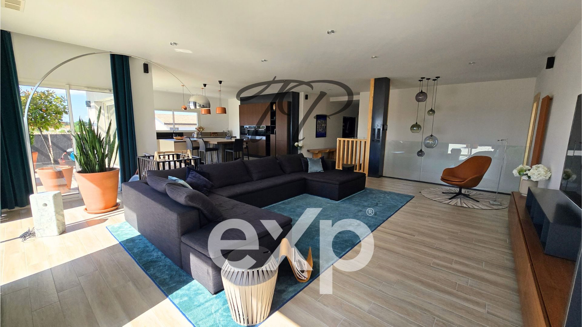 Maison 7 pièces 268 m² · à Bassan · 268 m² · 739 000 €