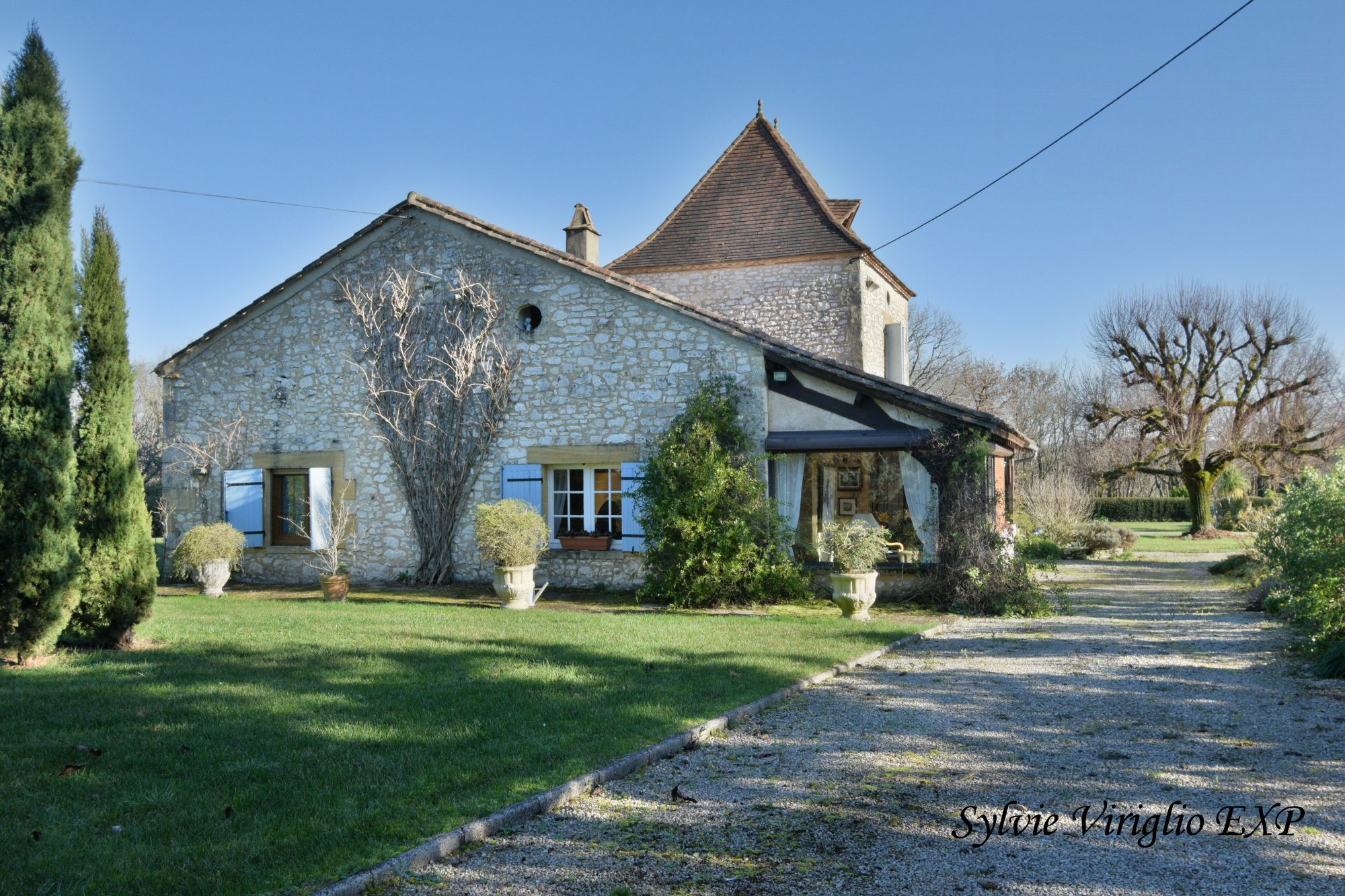 Stone Bastide 3