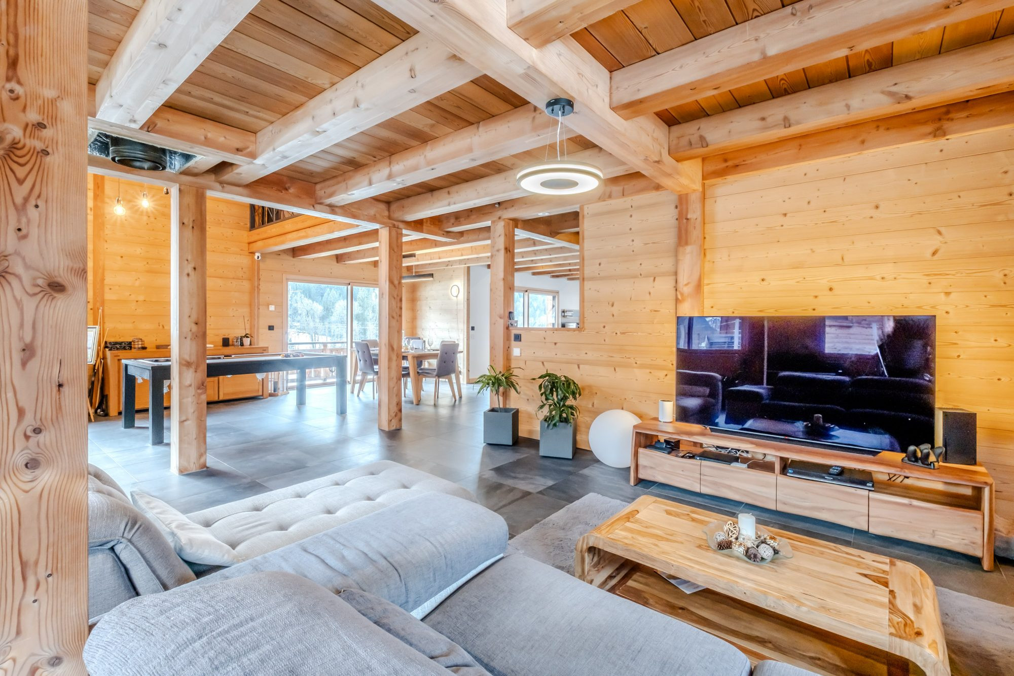 Premium Chalet 300m2 with Independent Apartment 5