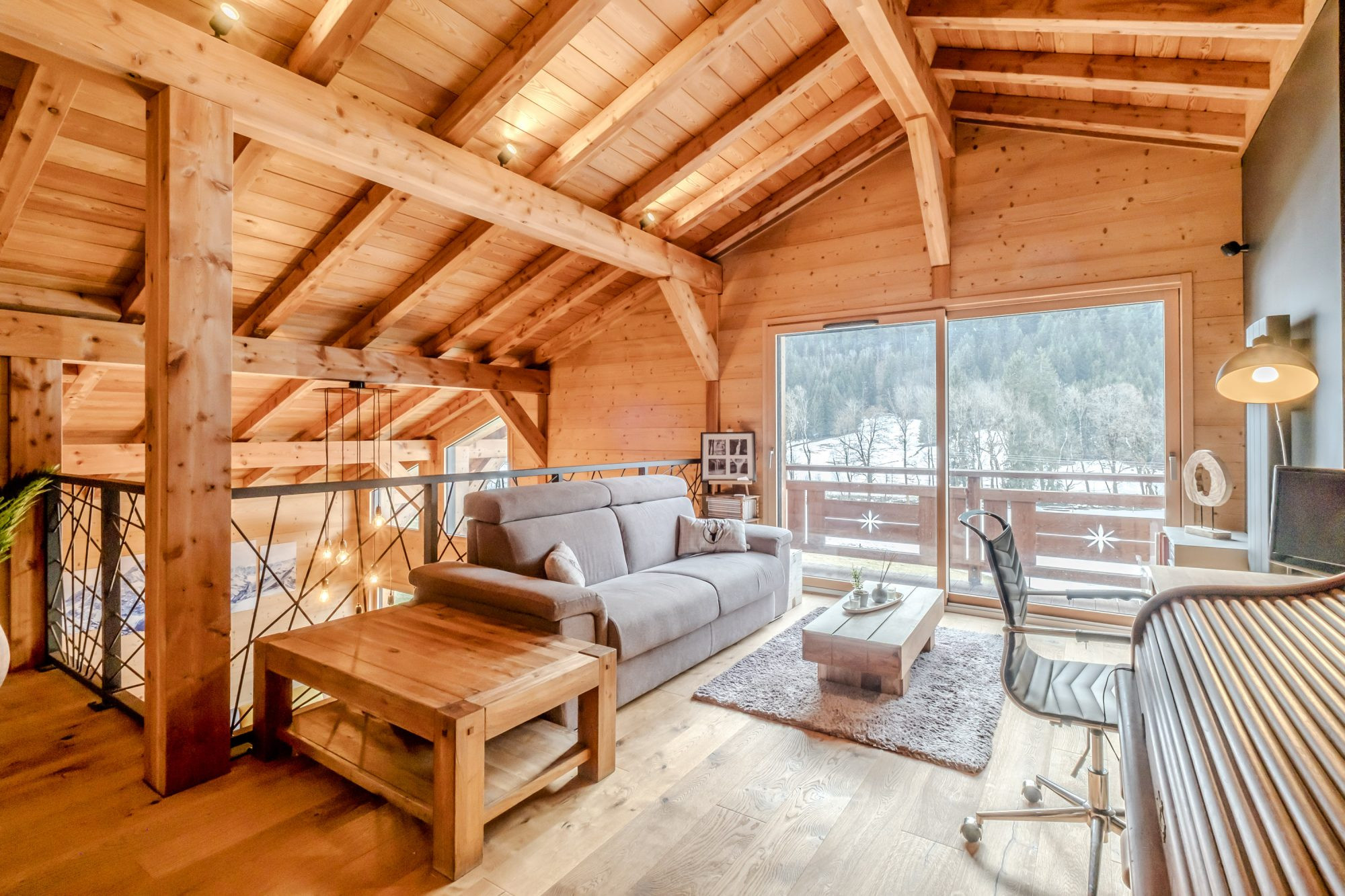 Premium Chalet 300m2 with Independent Apartment 3