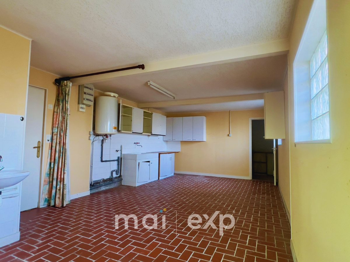 Opportunité d’investissement à Belz
Maison en duplex T2/T3 – 54 m² habitables – Jardin 63 m² – 1 stationnement