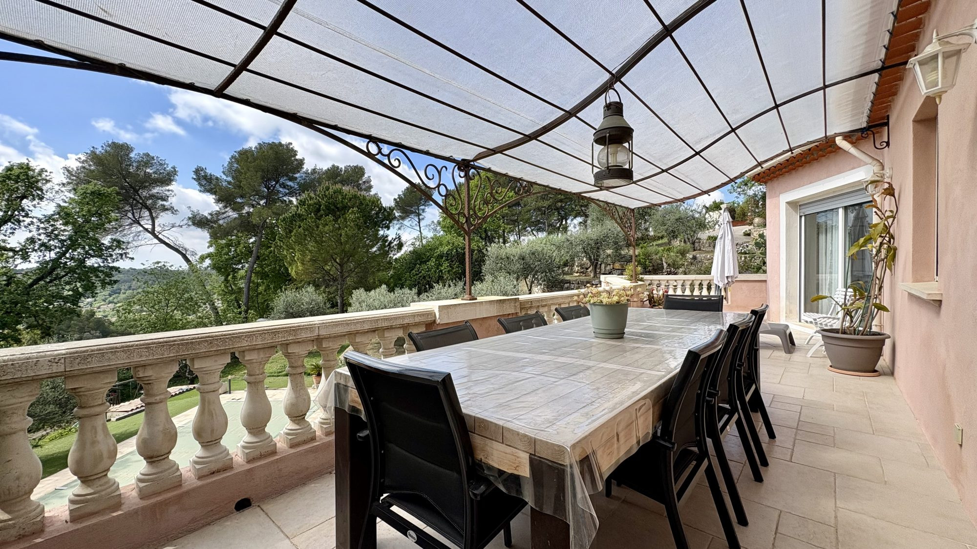 Maison 6 pièces 156 m² · à Opio · 156 m² · 1 165 000 €