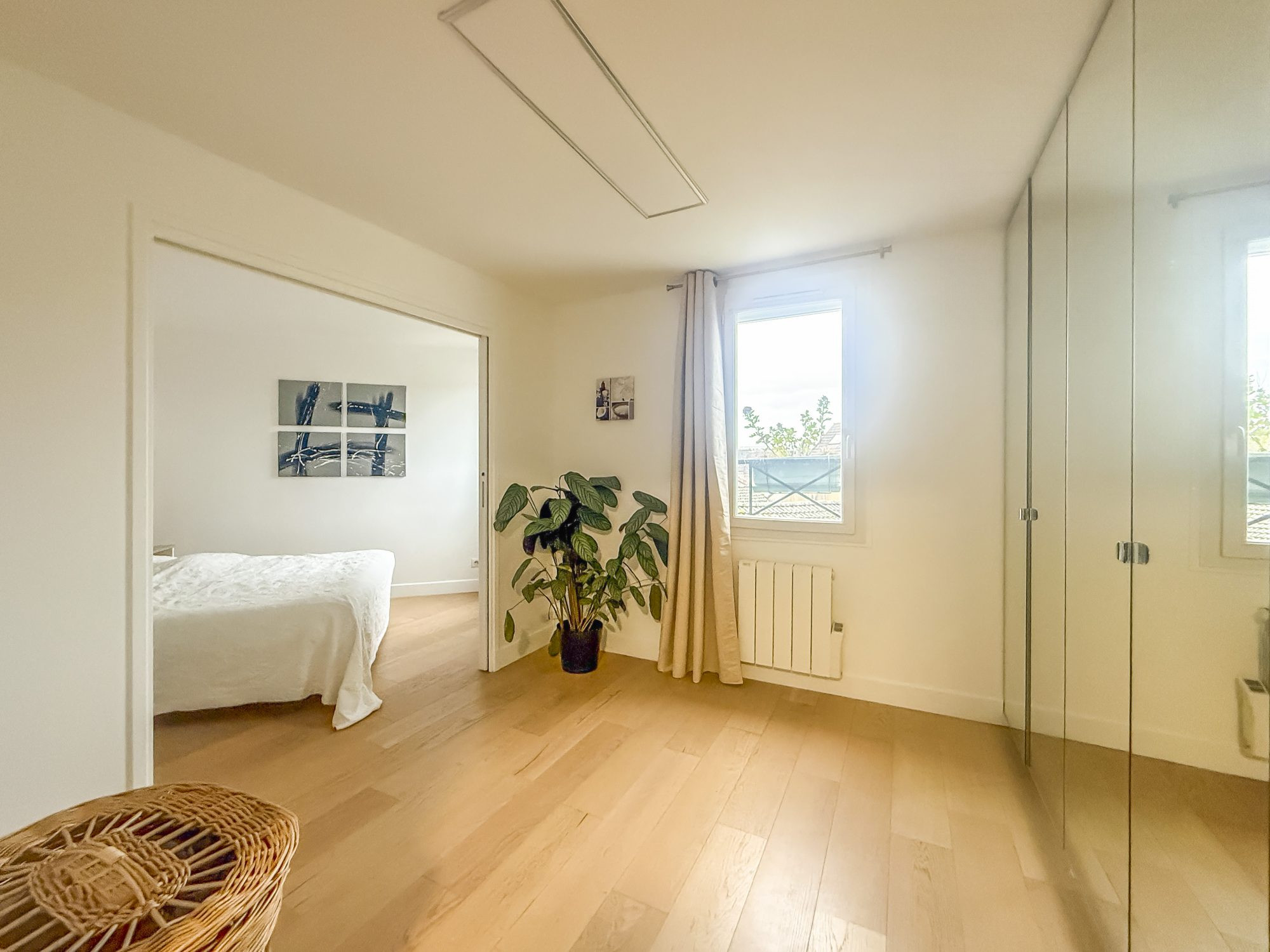 Maison 7 pièces 111 m² · à Commune : Courdimanche (france) · 111 m² · 395 000 €