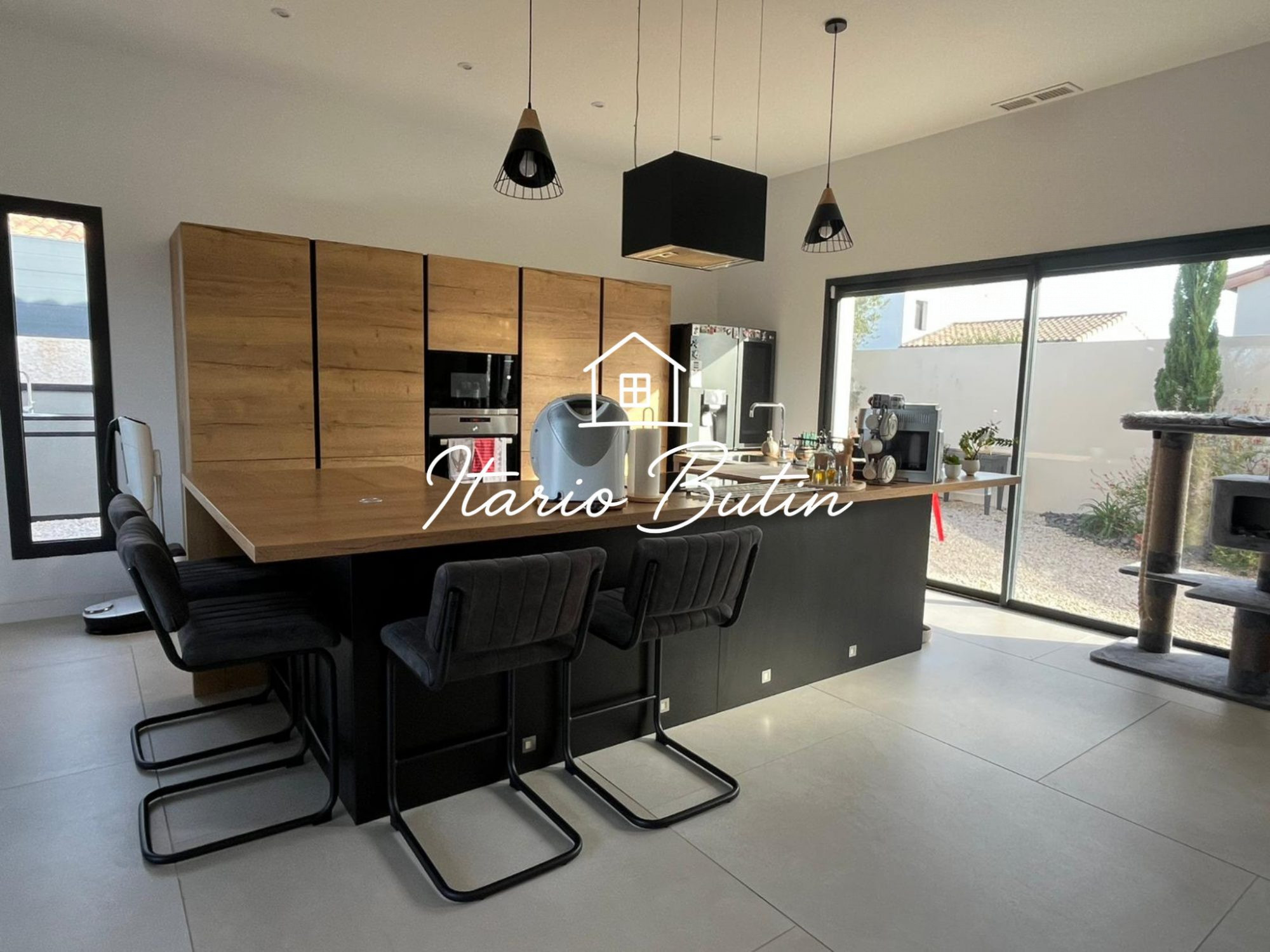 Maison 5 pièces 150 m² · à Magalas · 150 m² · 399 000 €