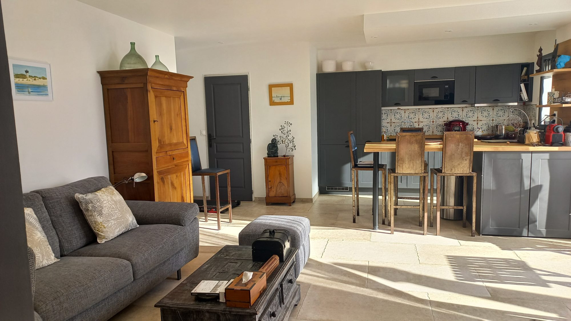 "vigneronne" rénovée. Possibilité d'appartement indépendent au rdc
