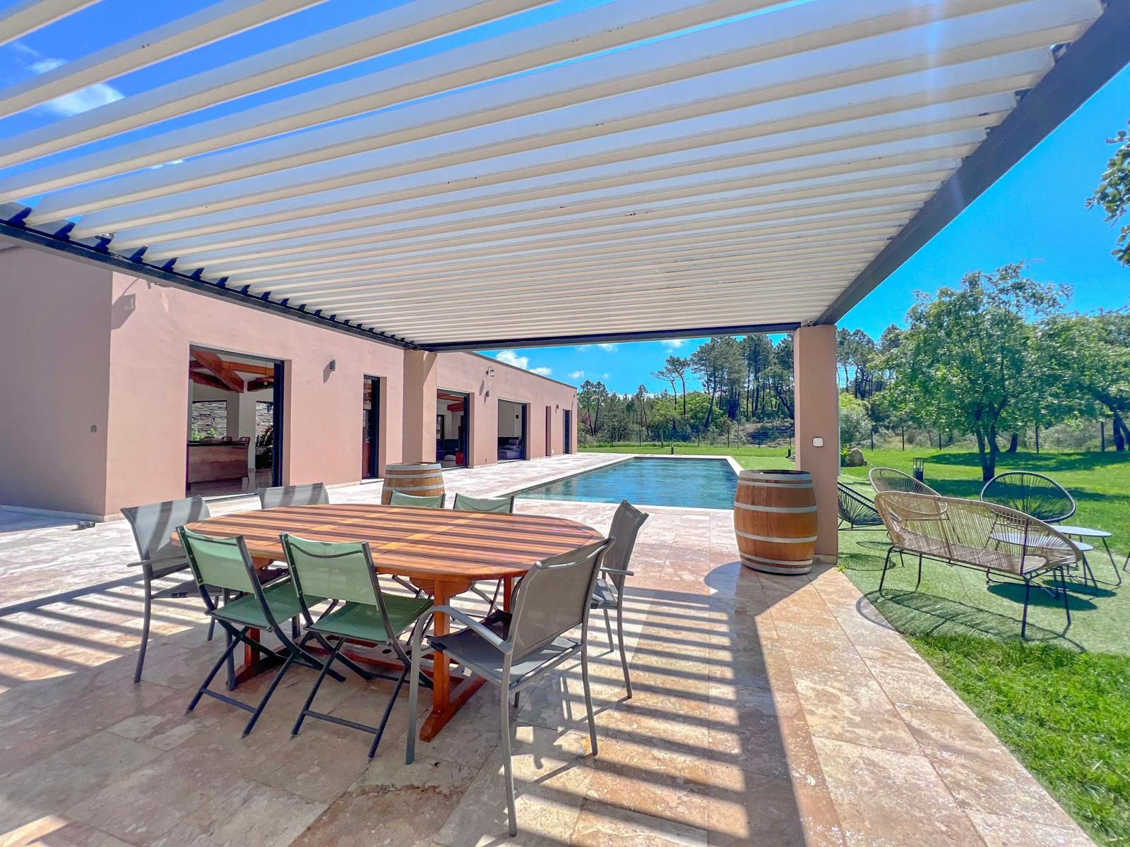 Contemporary House in Pays de Fayence 4
