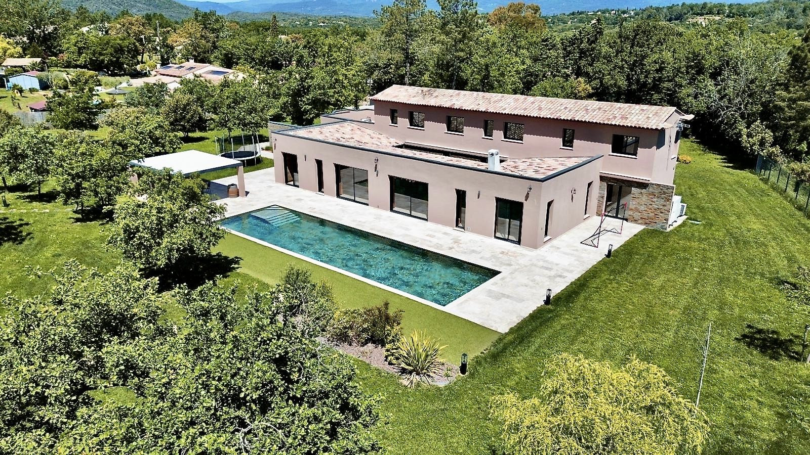 Maison Contemporaine en Pays de Fayence