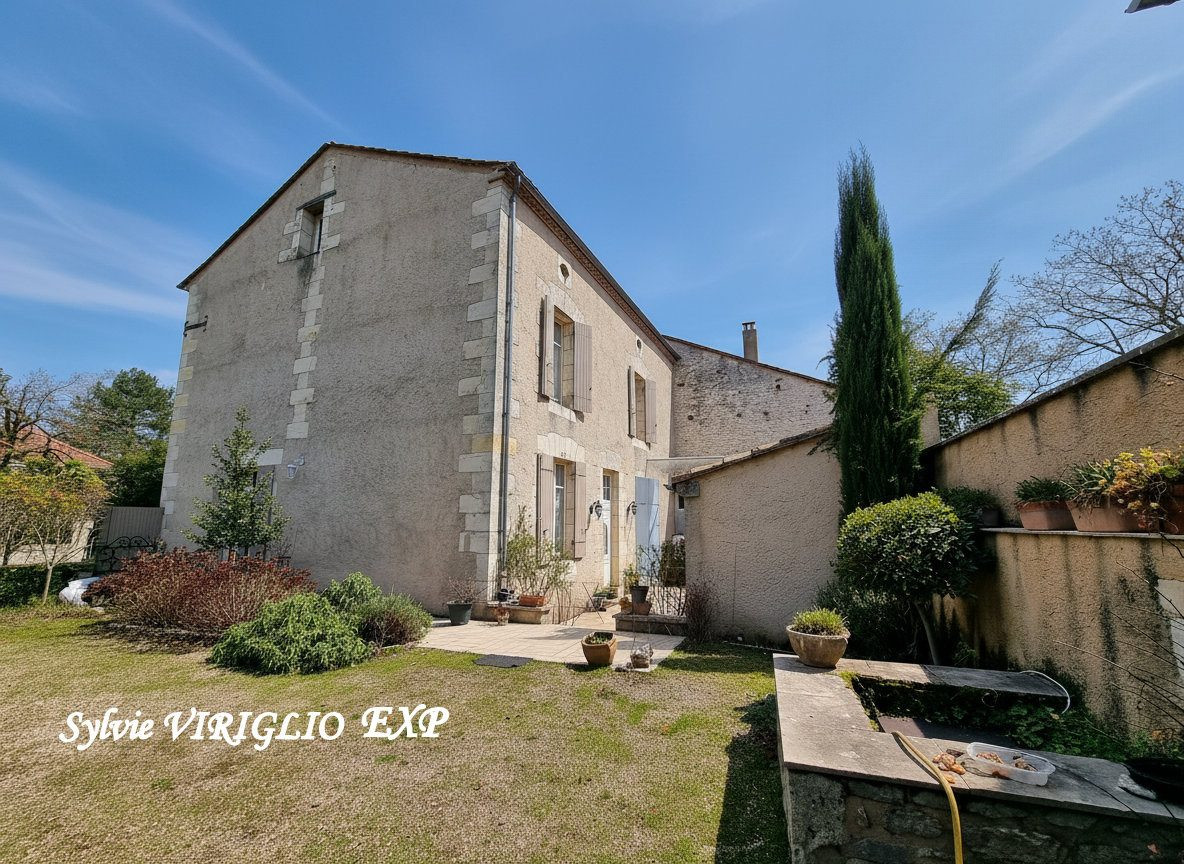 Maison à vendre à Issigeac, 155 m²
