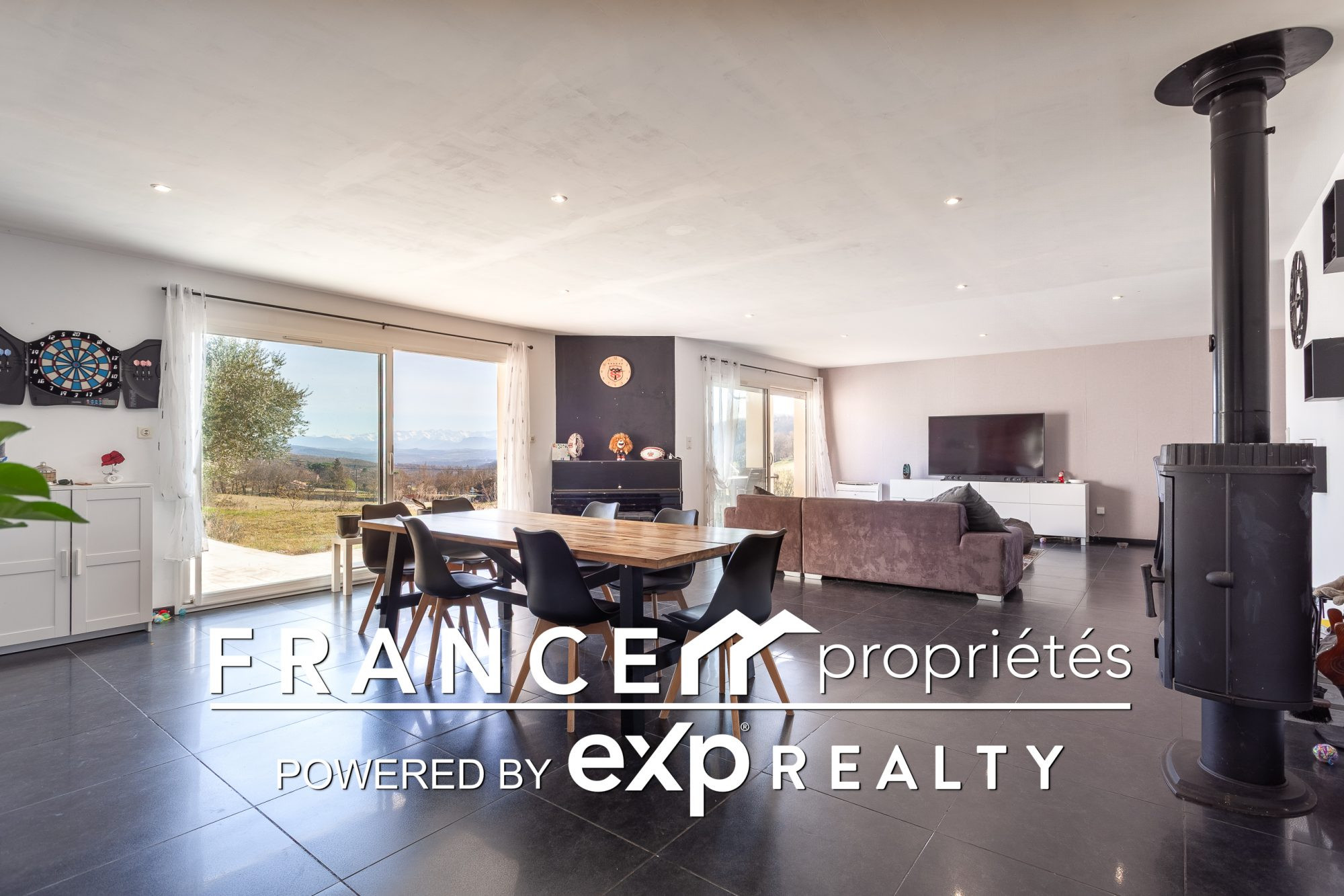 Maisin 160 m2 - Terrain 7350 m2 face aux Pyrénées
