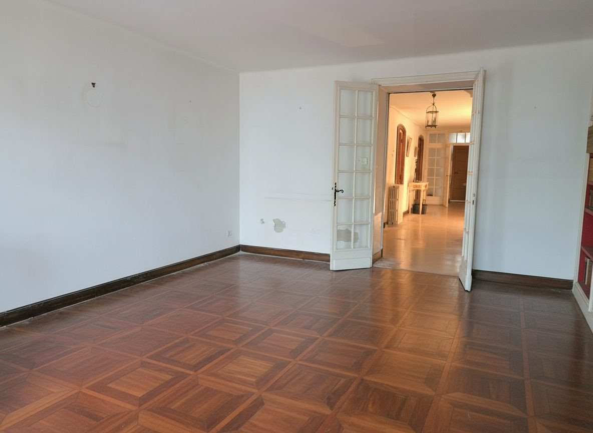 Grande maison de village 388 m² avec jardin – Centre Solliès-Pont