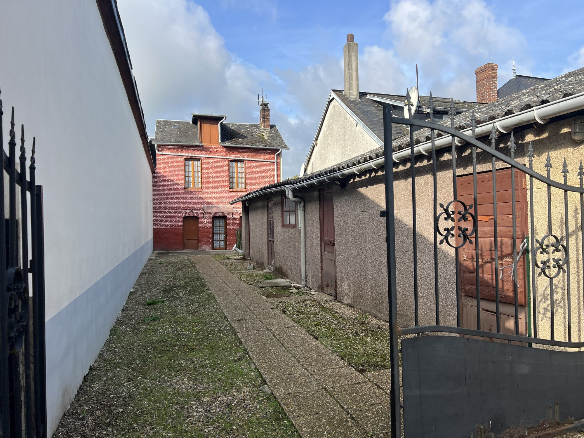 Maison de village à rénover avec potentiel