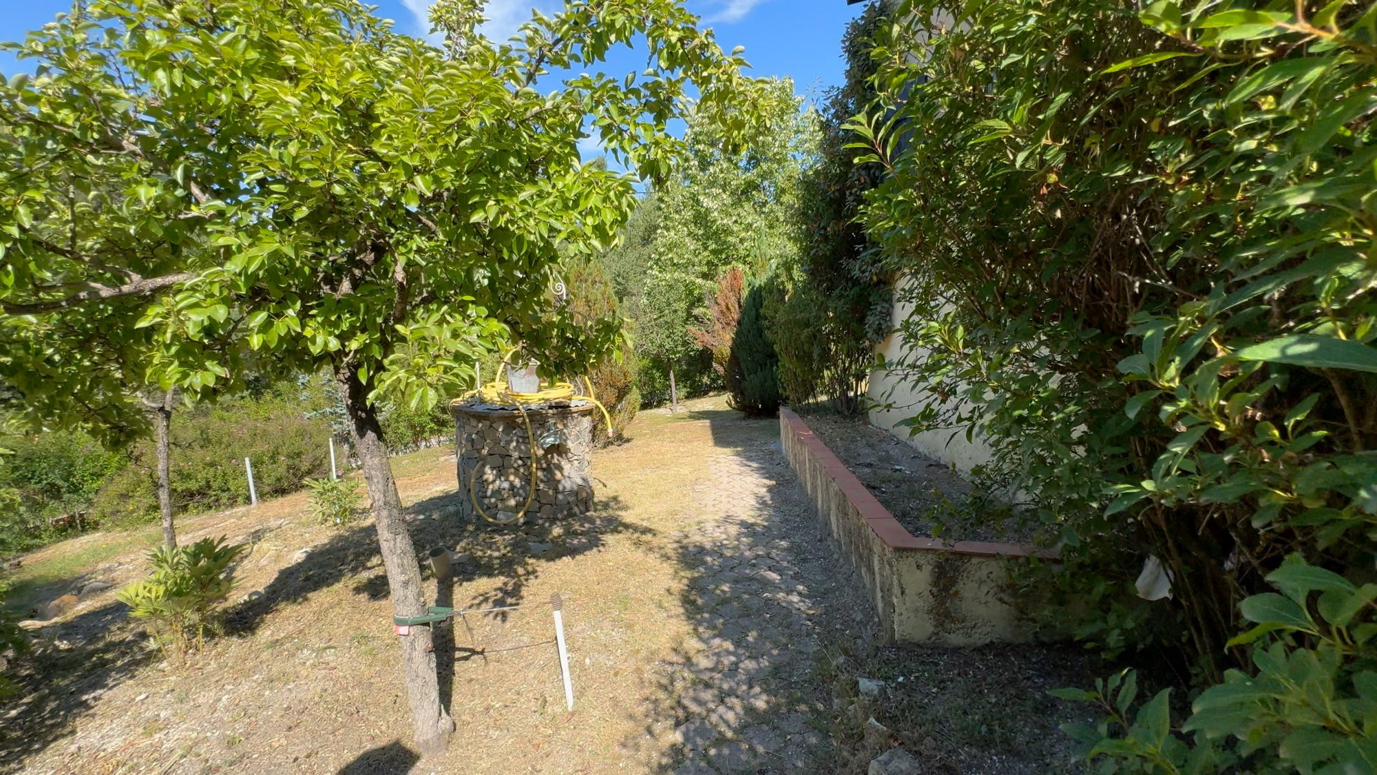 Maison 7 pièces 150 m² · à Lambruisse · 150 m² · 209 000 €
