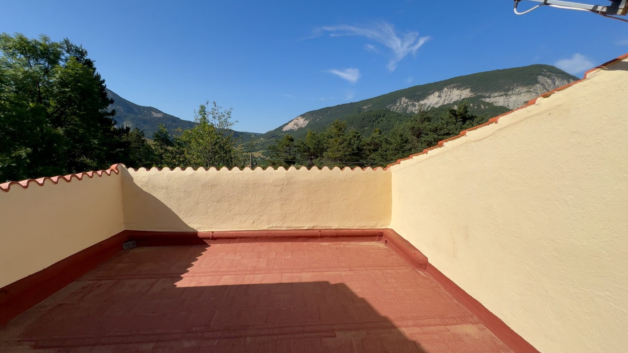 Lambruisse – Maison 150 m², 7 pièces, 5 chambres, terrain 1 150 m², vue vallée