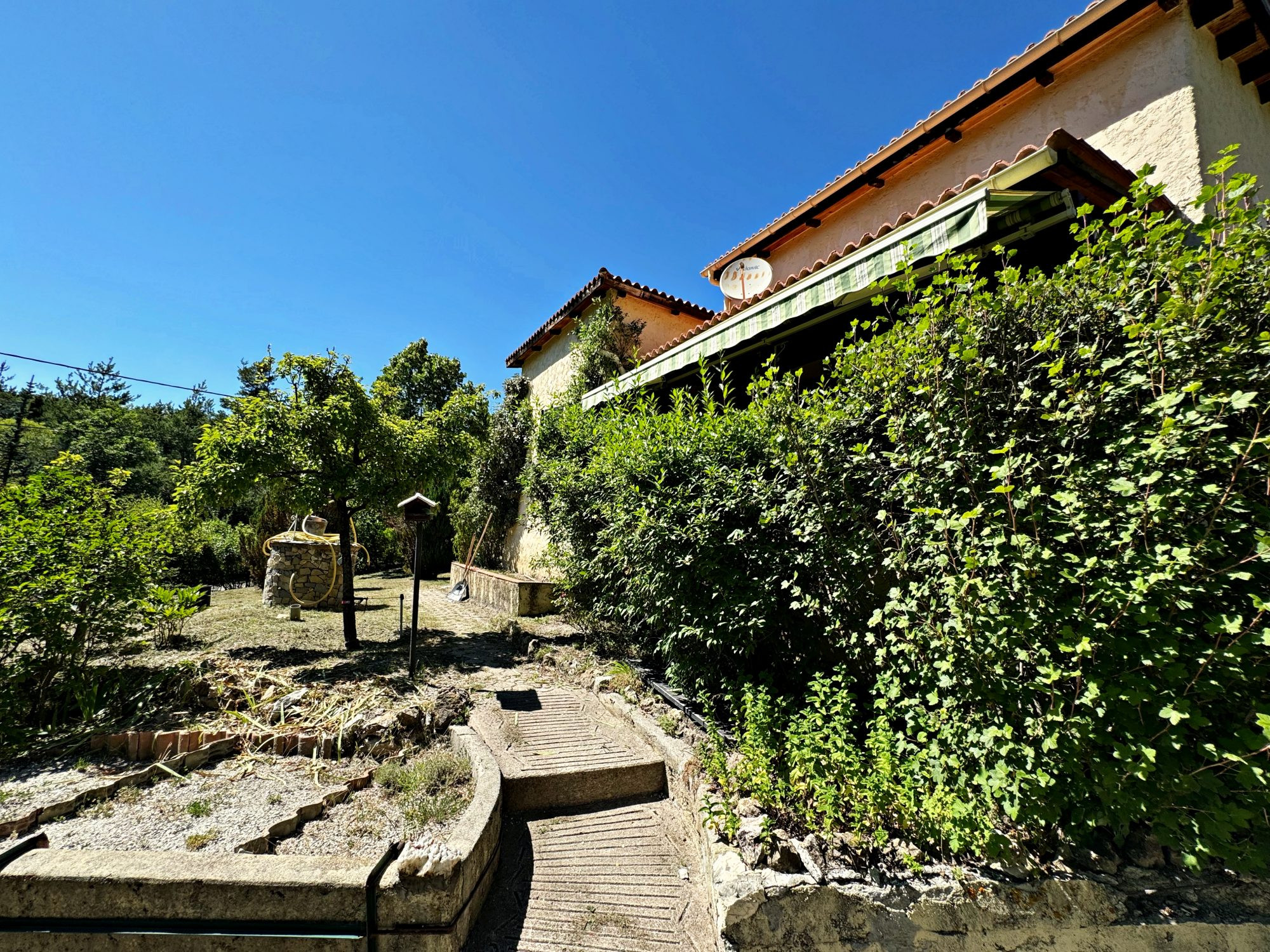 Lambruisse – House 150 m², 7 rooms, 5 bedrooms, land 1,150 m², valley view 3