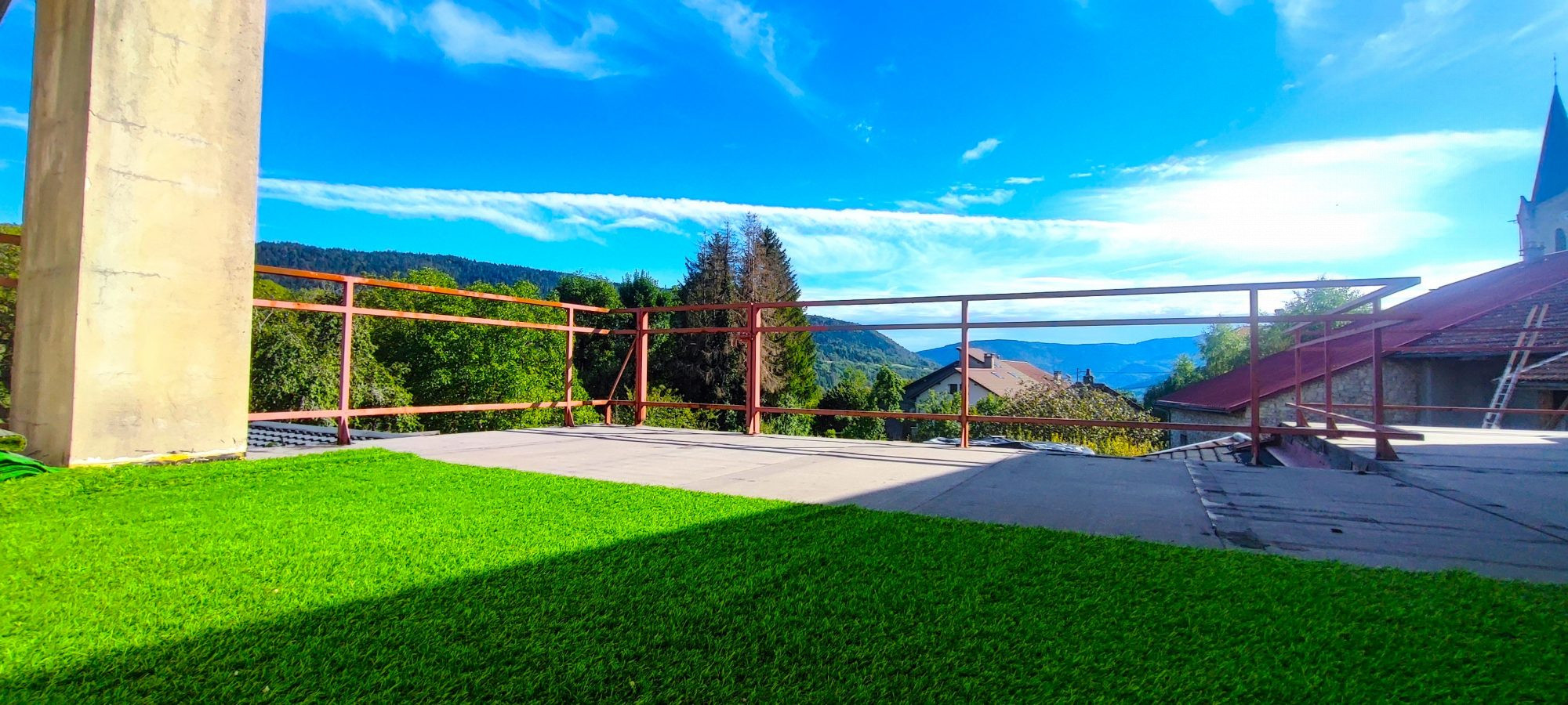 Maison 9 pièces de 360 m² à Echallon (01130)