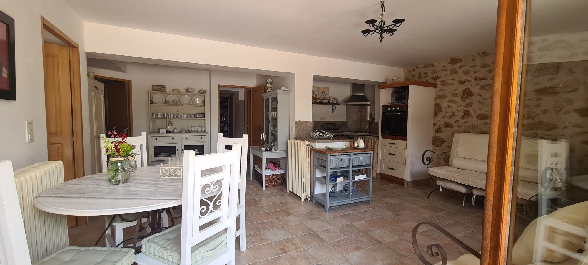 Maison 8 pièces 184 m² · à Laurens · 184 m² · 475 000 €