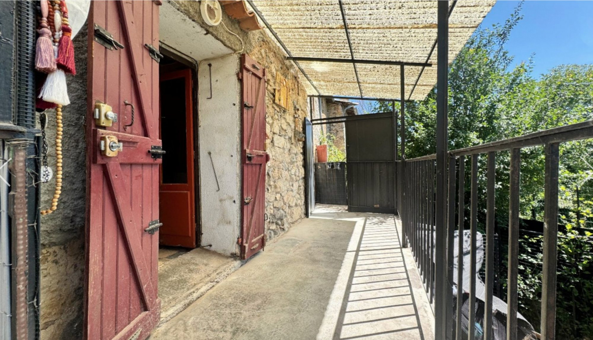 castellane , Gorge du verdon maison de village 70 M2, jardin vue panoramique