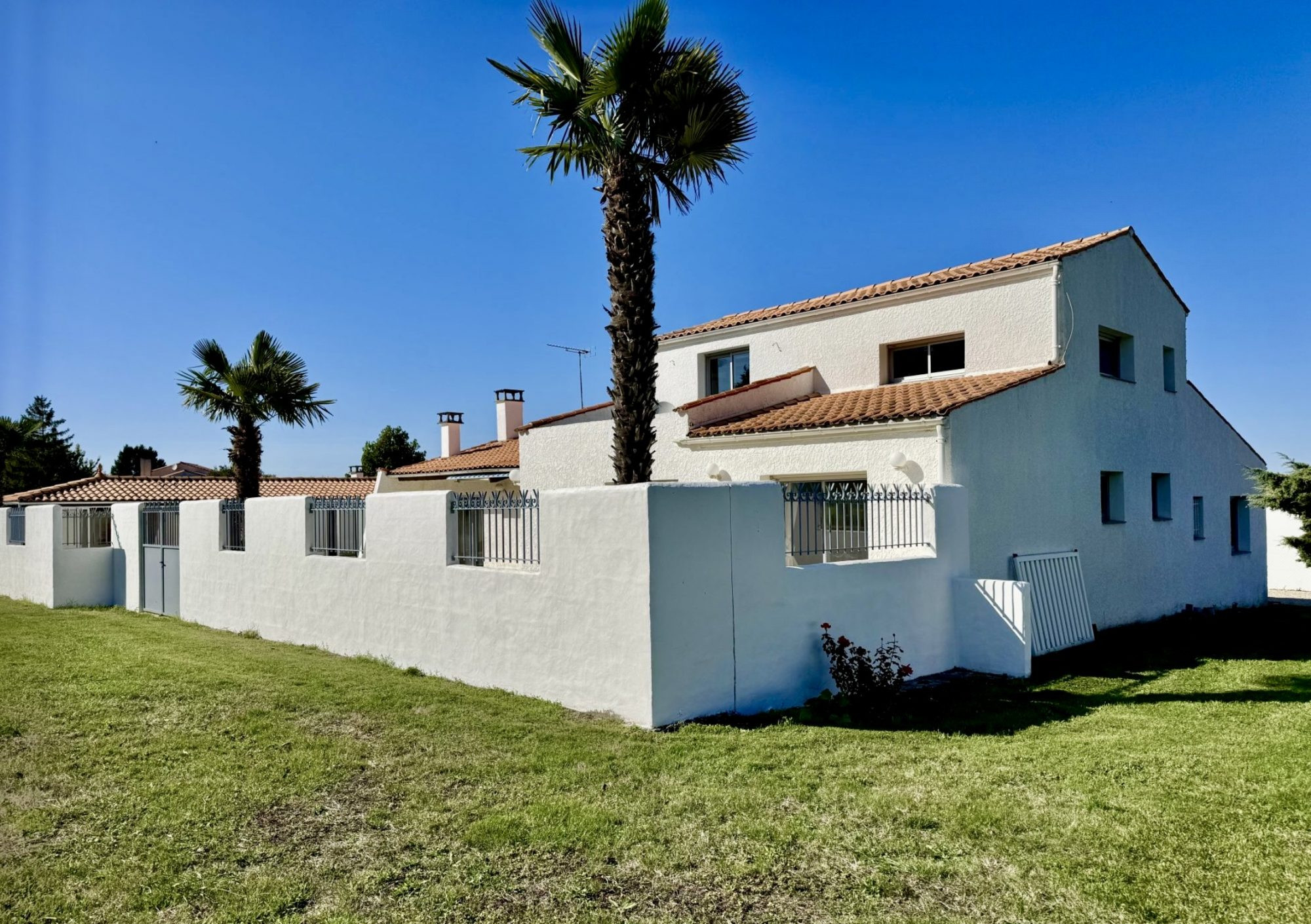 Maison à vendre à Breuillet, 188 m²