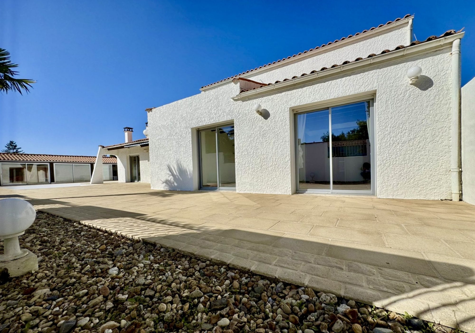 Maison à vendre à Breuillet, 188 m²