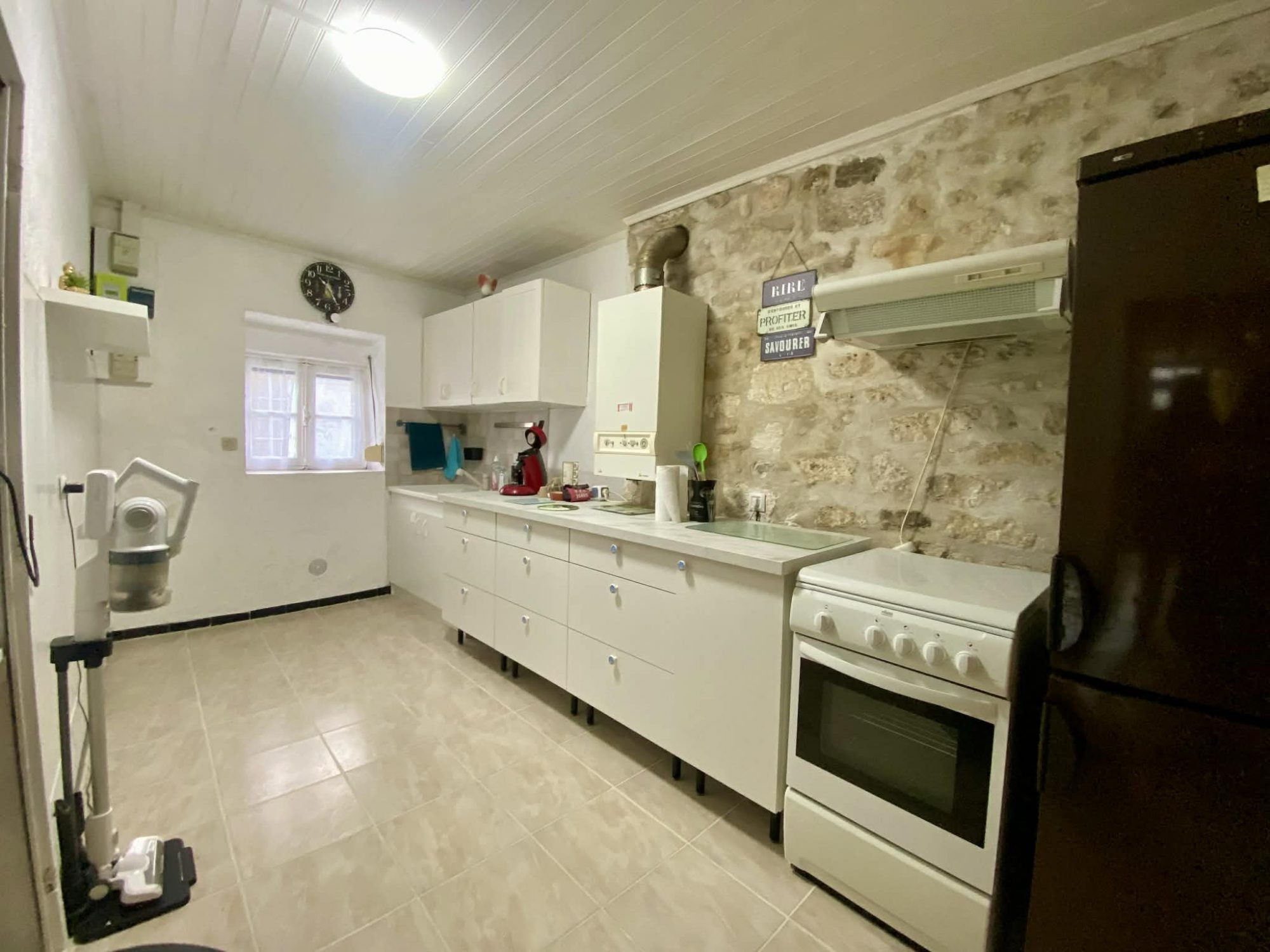 Village House in Cheray 3