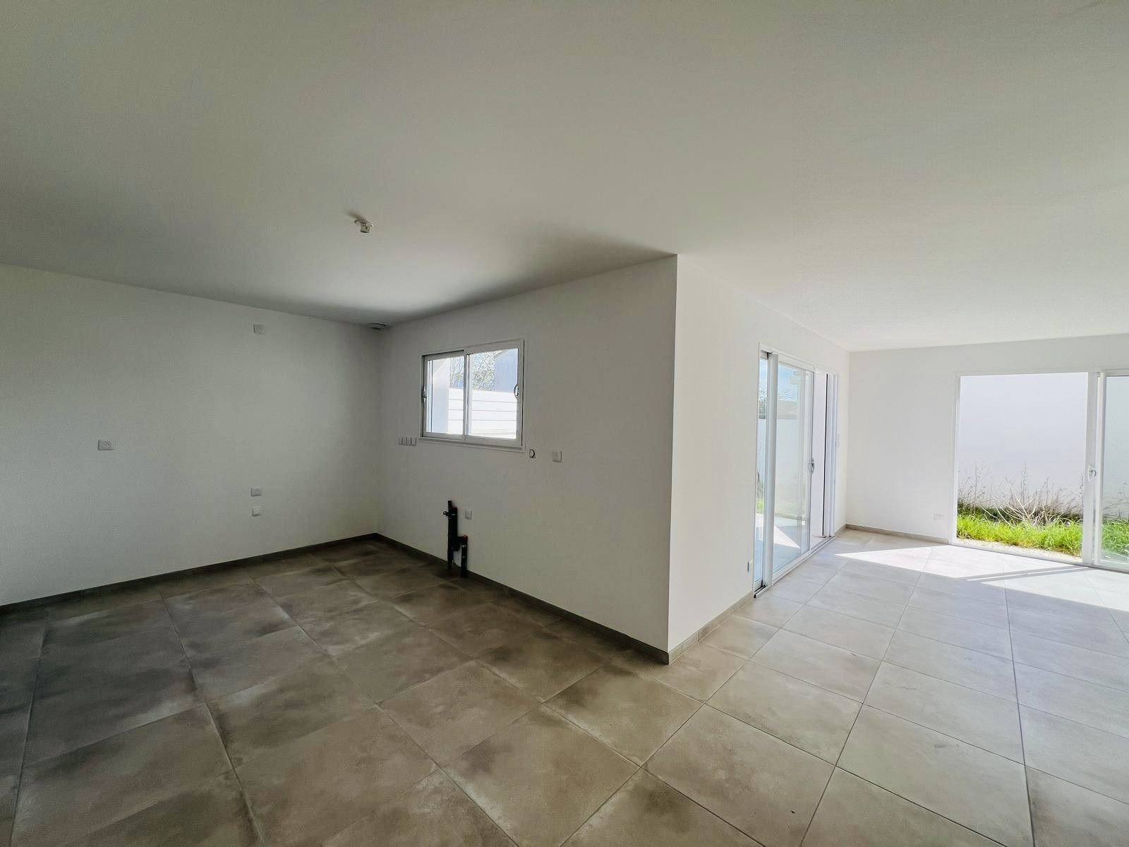 New house 132 m² 1.2 km from the beaches of Saint-Palais-sur-Mer 3