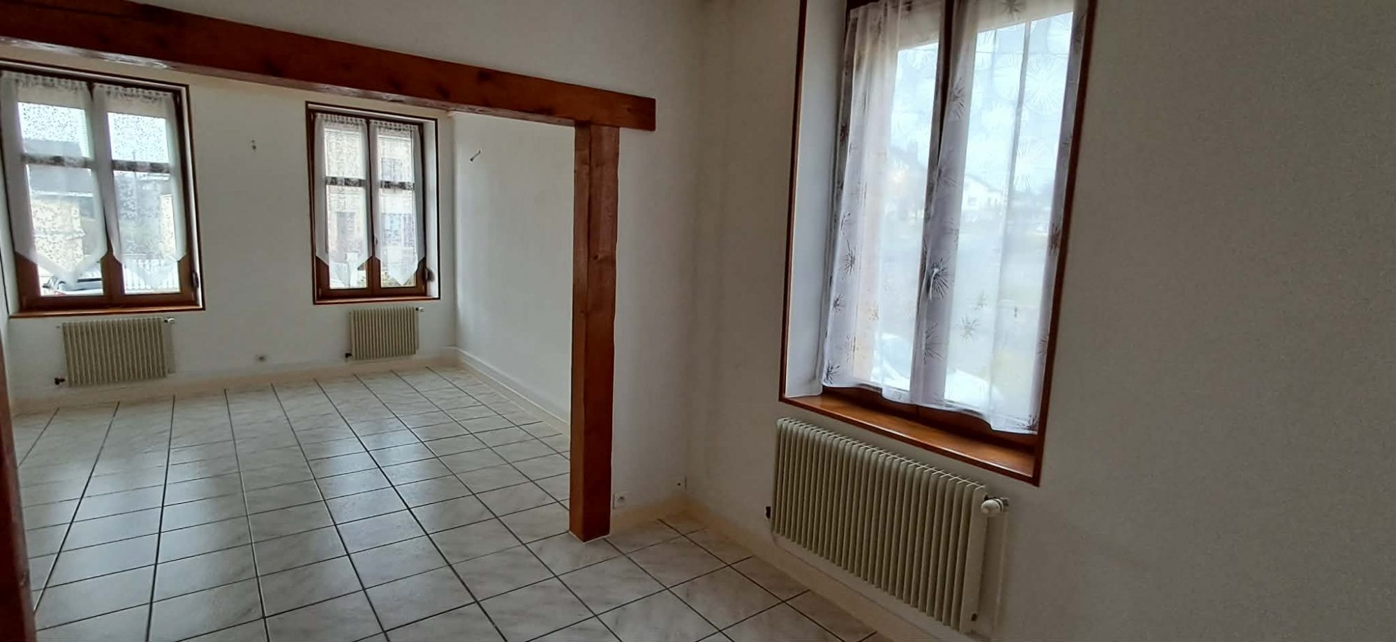 Maison dans Vivier-au-Court