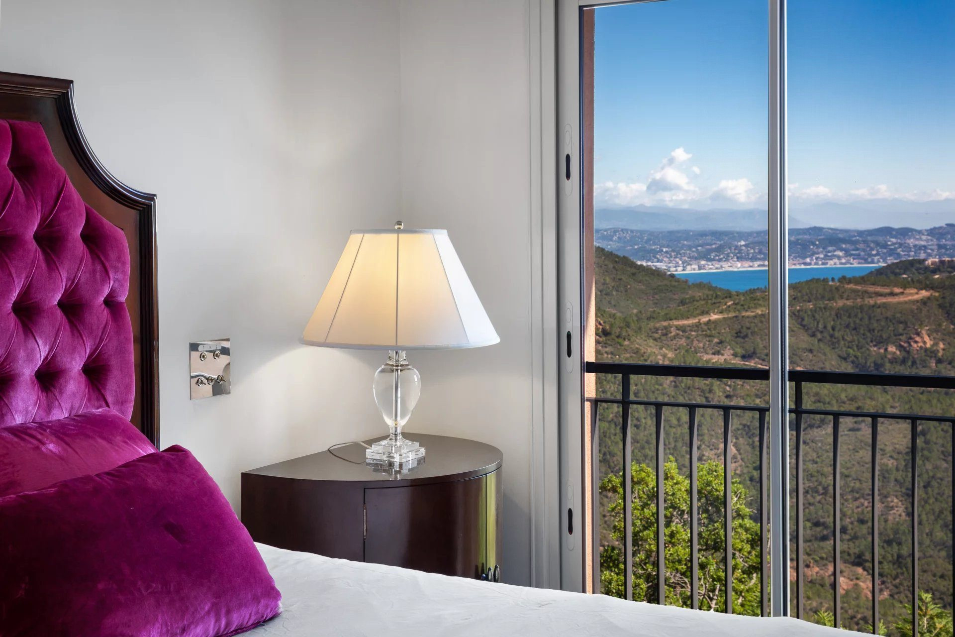 Maison 13 pièces 596 m² · à Théoule-sur-Mer · 596 m² · 5 450 000 €