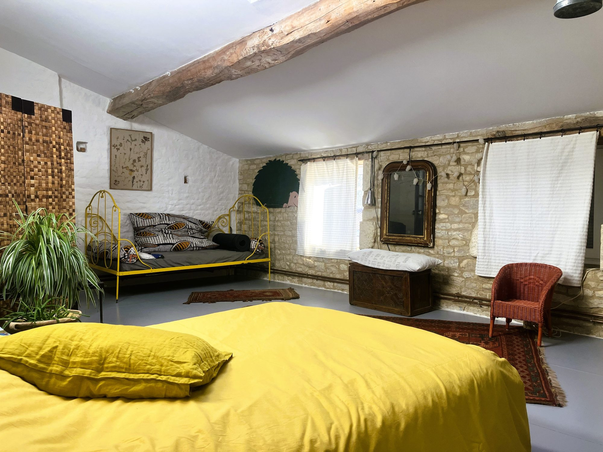 Maison rénovée + dépendance entre La Rochelle et Niort