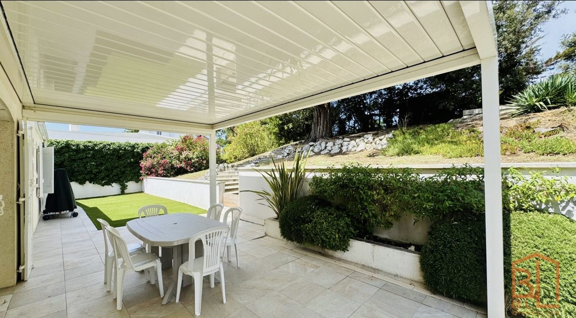 Maison 11 pièces 274 m² · à Saint-Georges-de-Didonne · 274 m² · 1 248 000 €