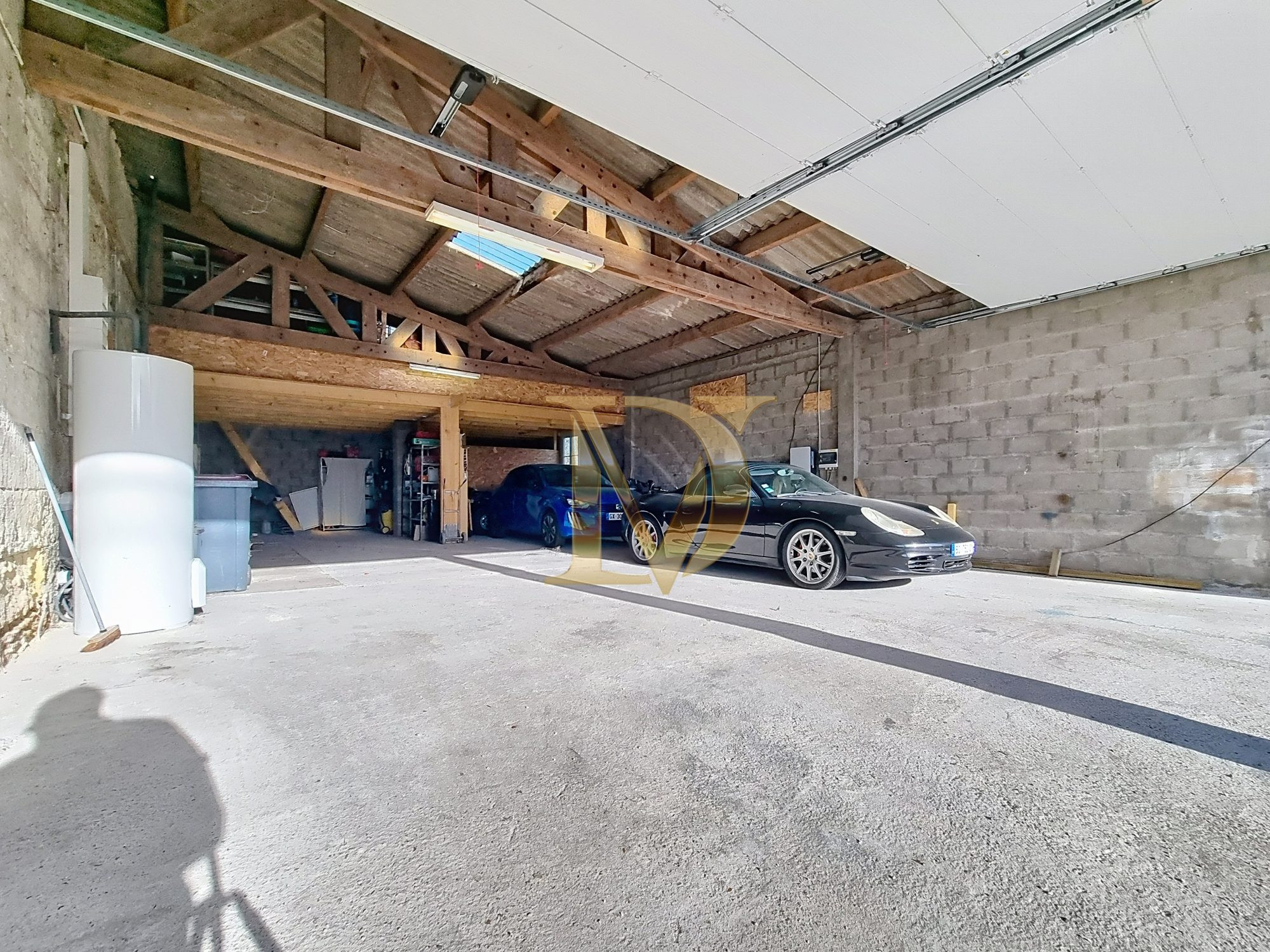 Grande maison familiale avec garage de 130 m² – Saint-Julien-de-Chédon