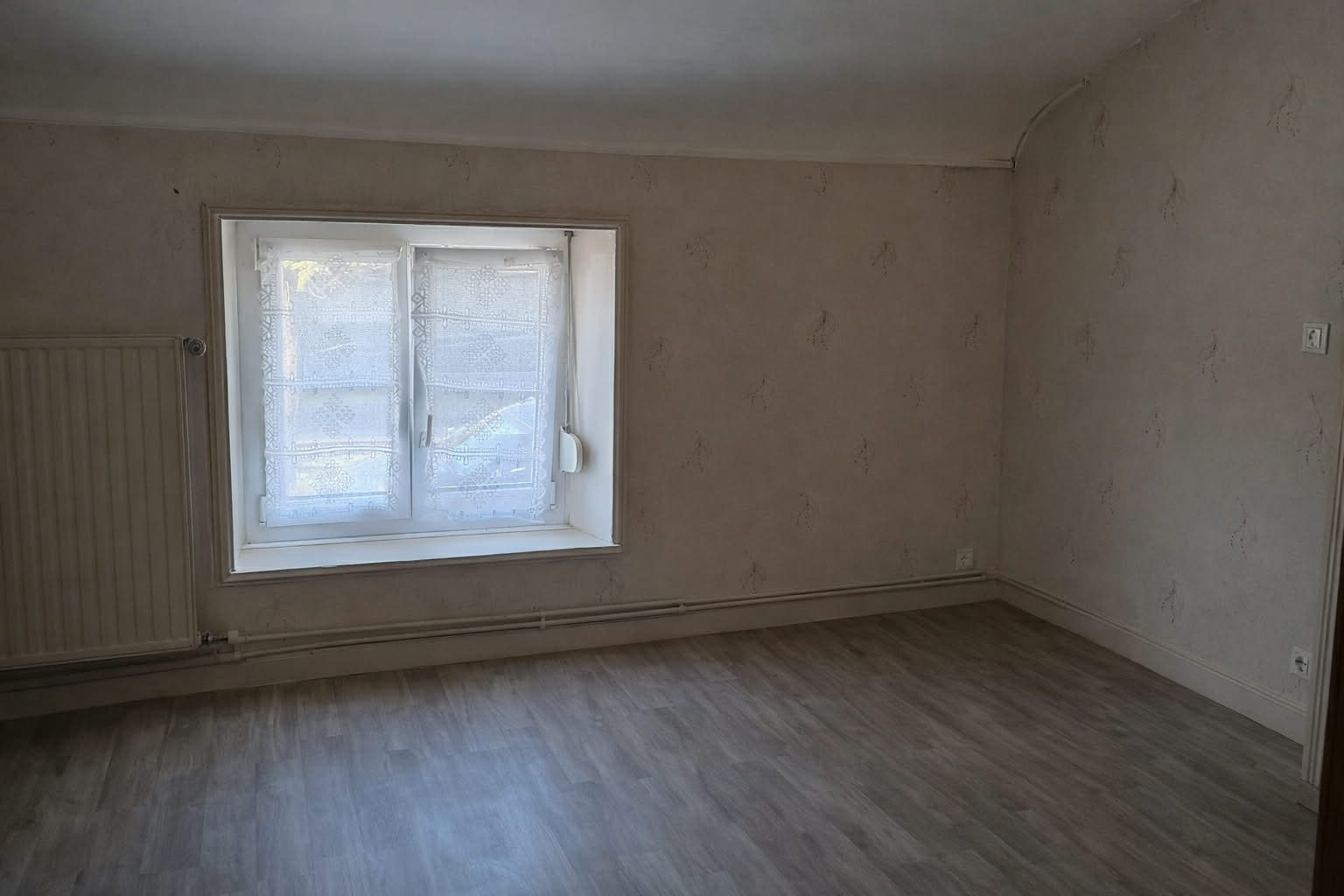 Maison à vendre à Vrigne aux Bois, 114 m²