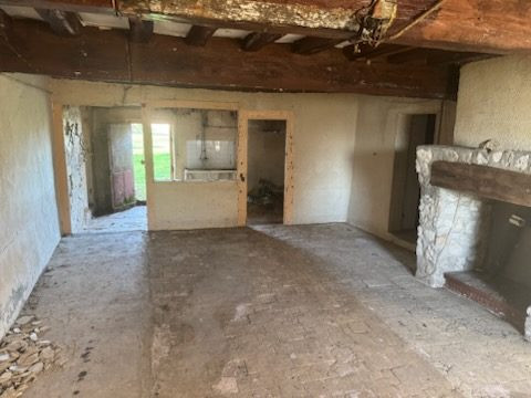 EXCLUSIVE - RARE OPPORTUNITY NOT TO BE MISSED 4