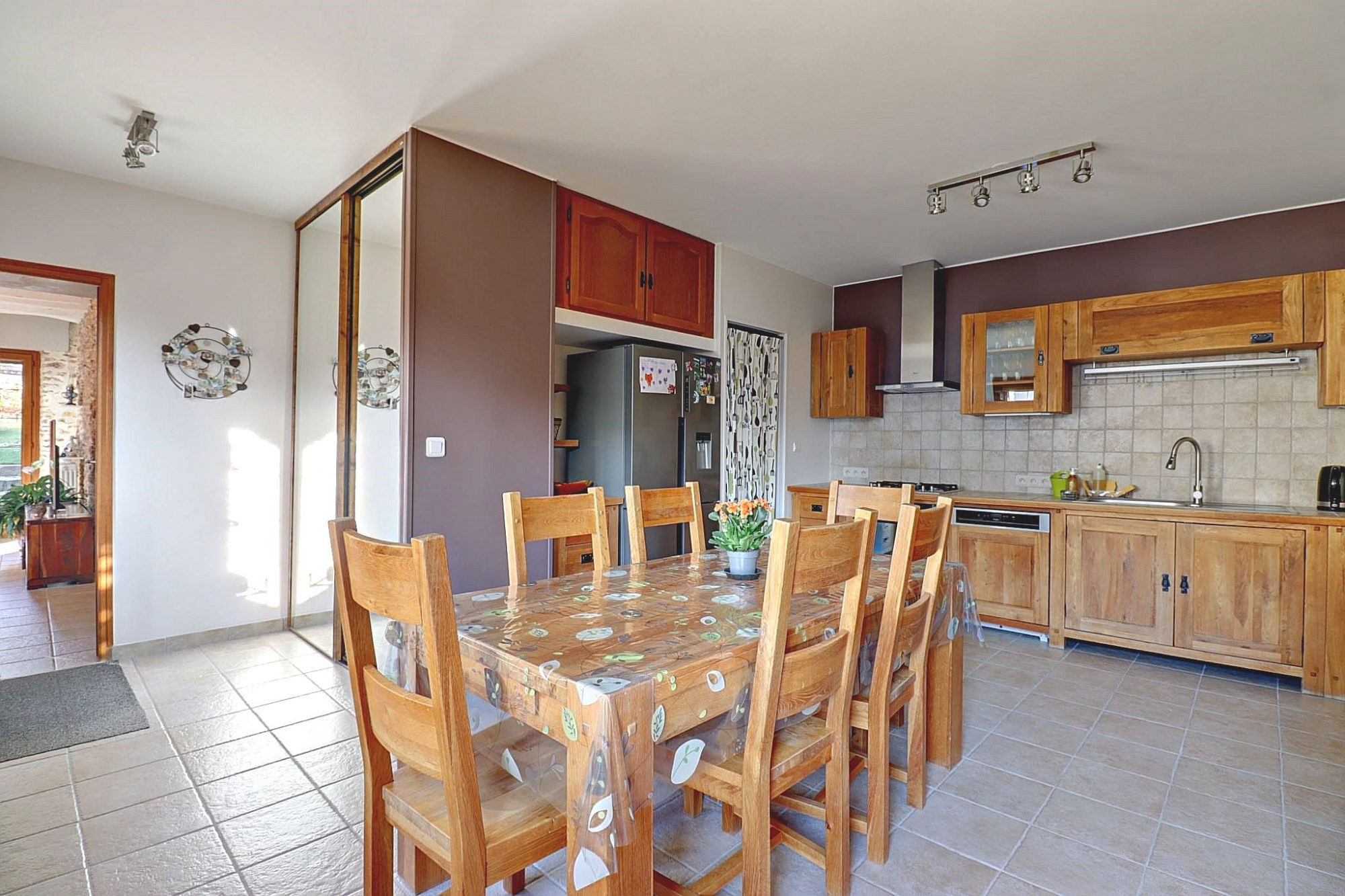 Character House 4