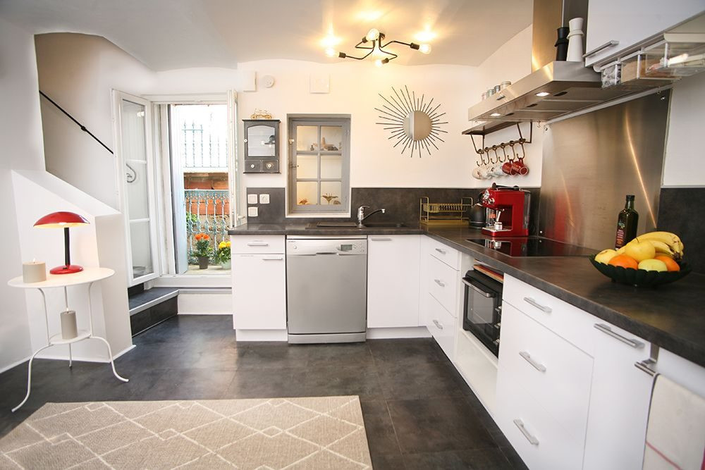 House for sale in Magalas, 47 m²