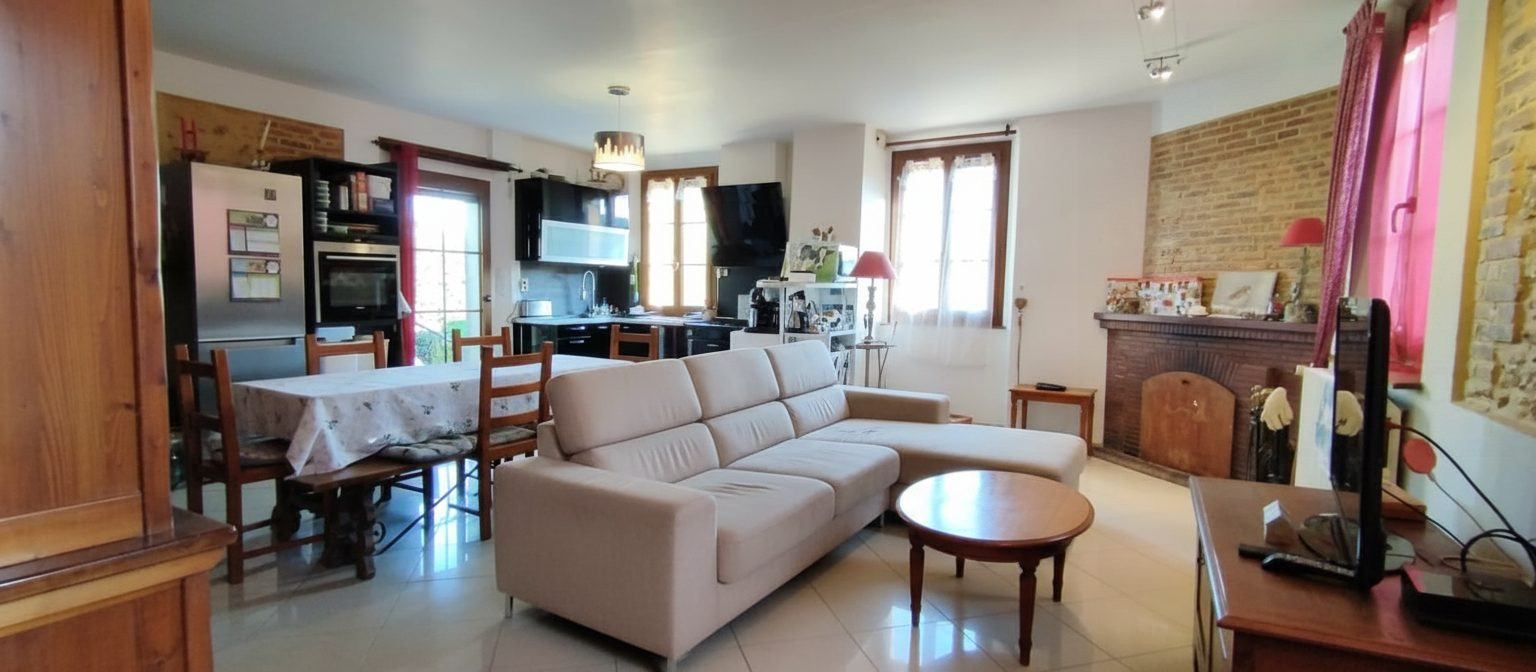 Maison à vendre à Lalandelle, 185 m²