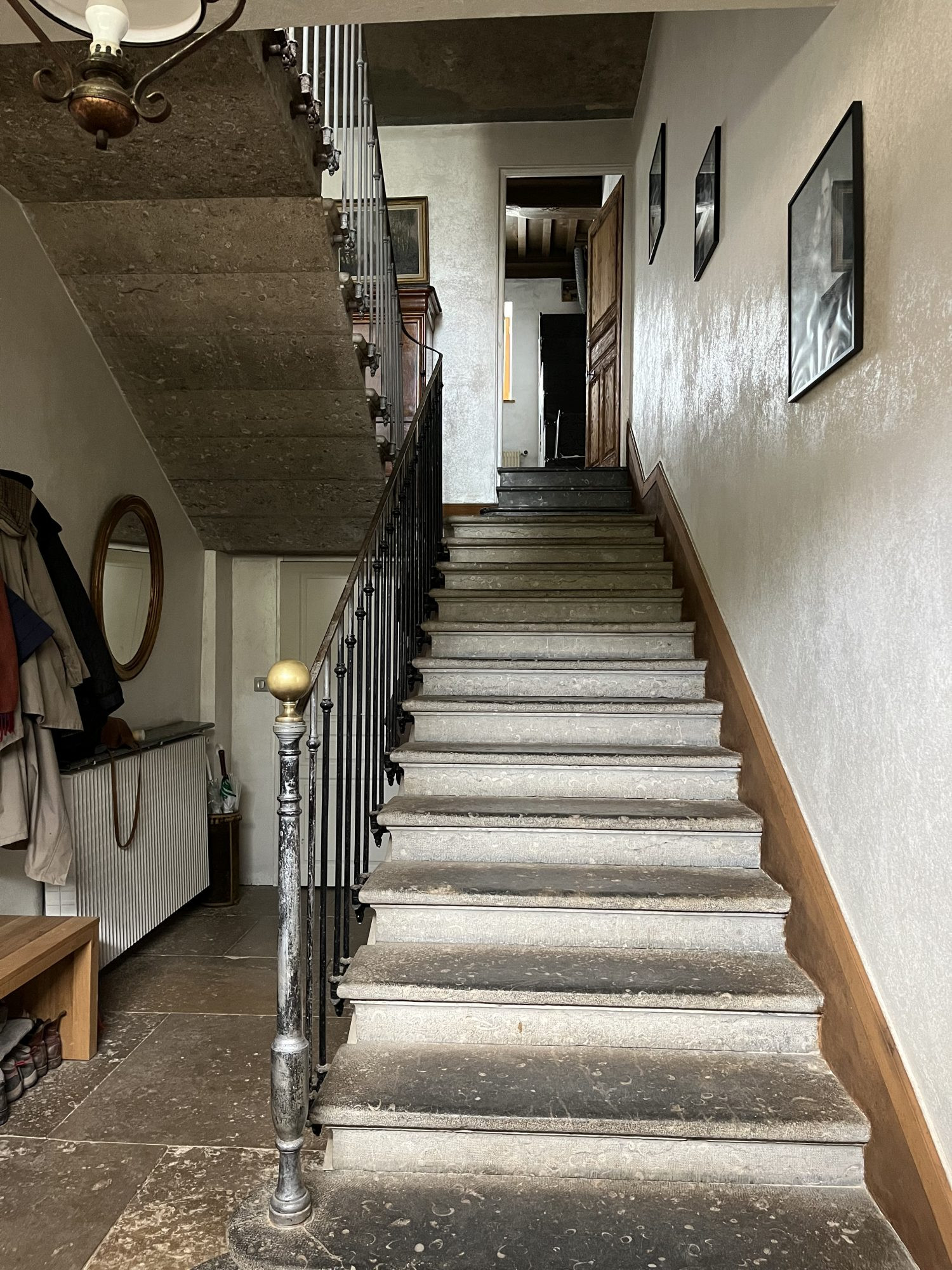 Maison à vendre à Sivignon, 470 m²