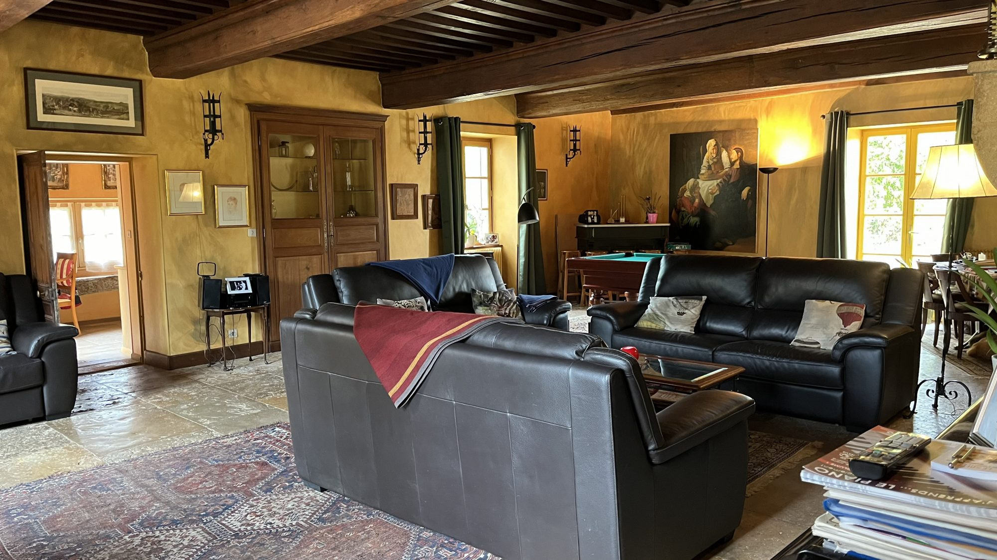 Maison à vendre à Sivignon, 470 m²