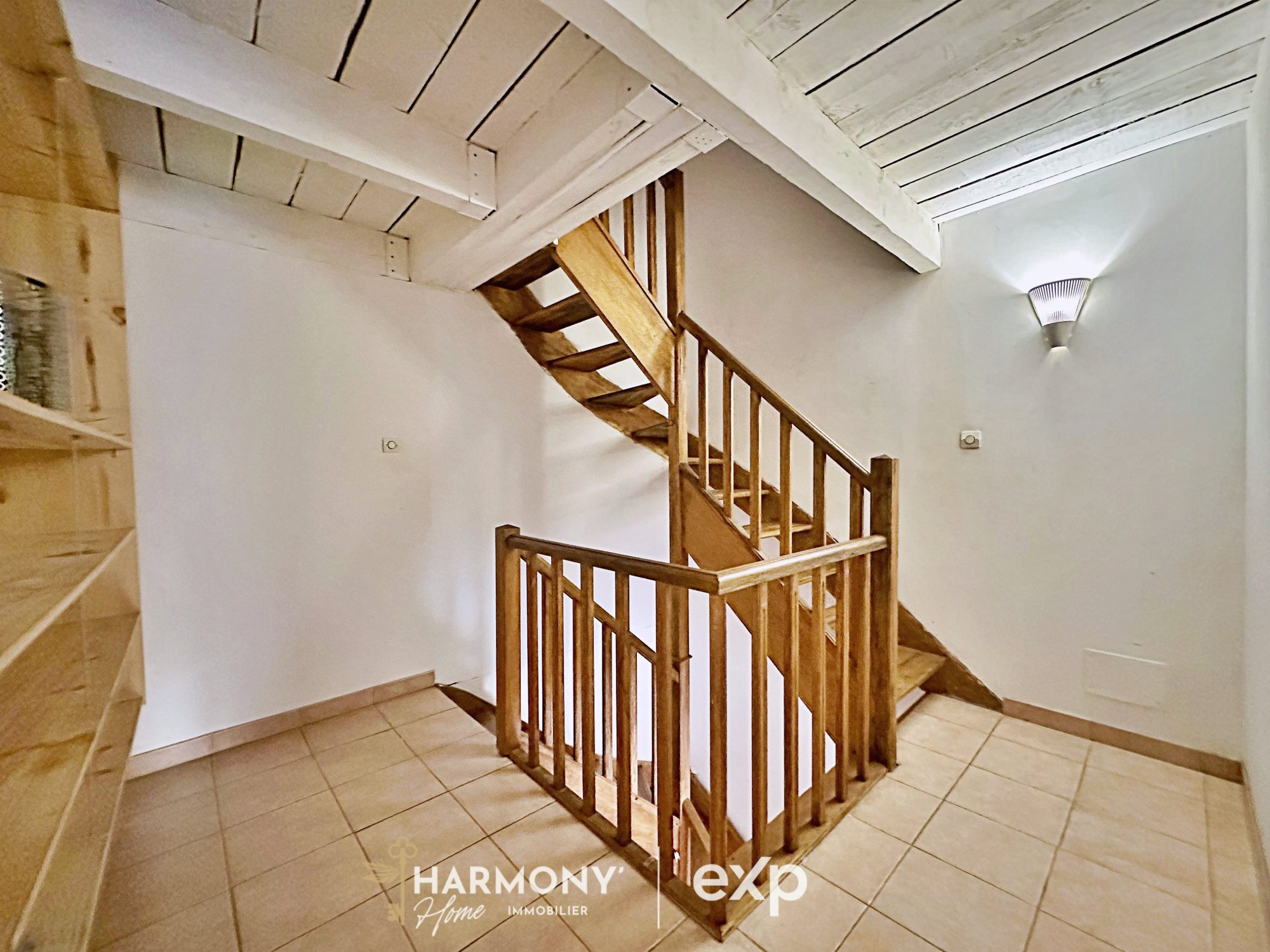 Maison à vendre à Peyrolles-en-Provence, 84 m²